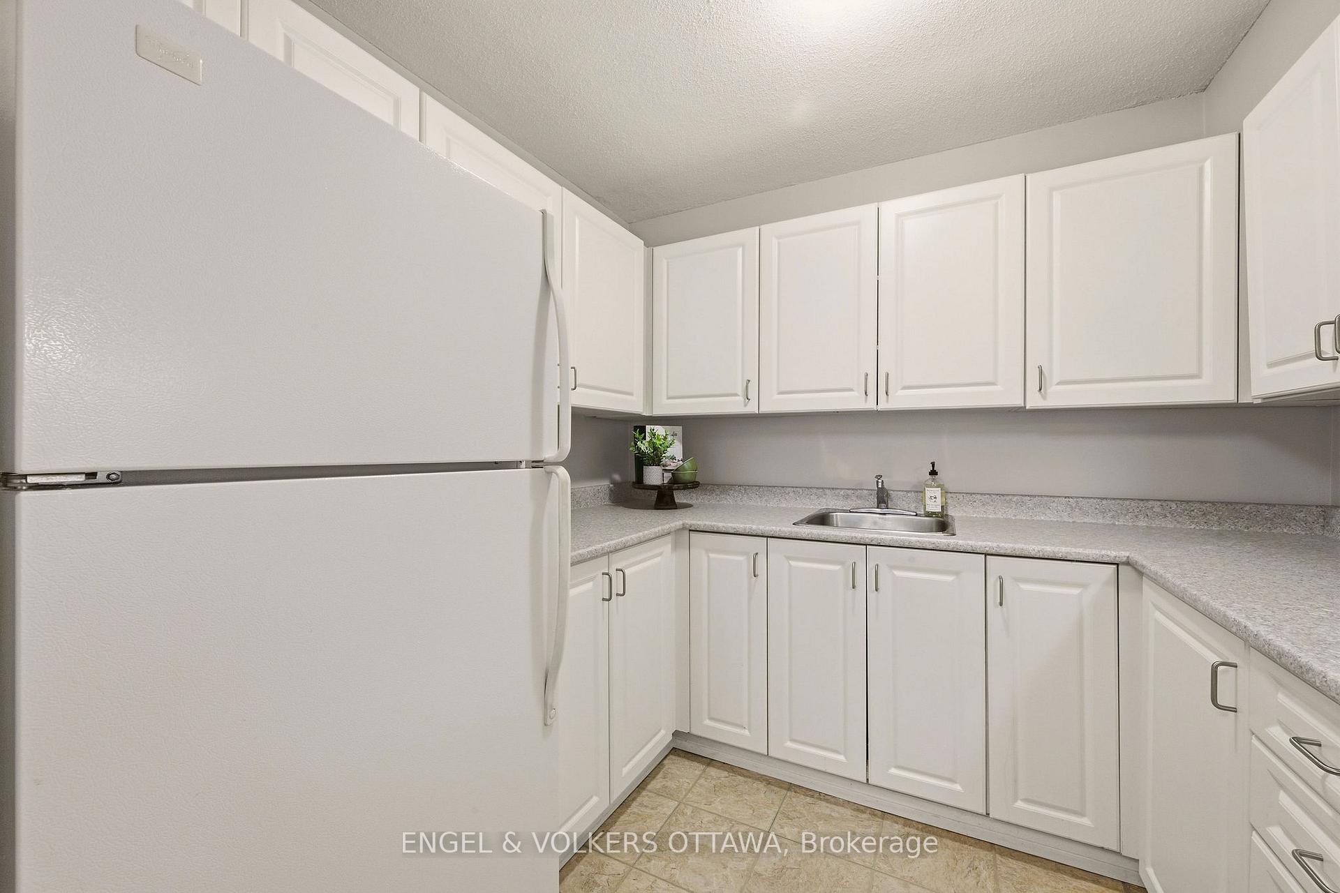 Photo 18 of Unit 606, 475 Laurier Avenue W, Ottawa, Ottawa Centre — HOMEH