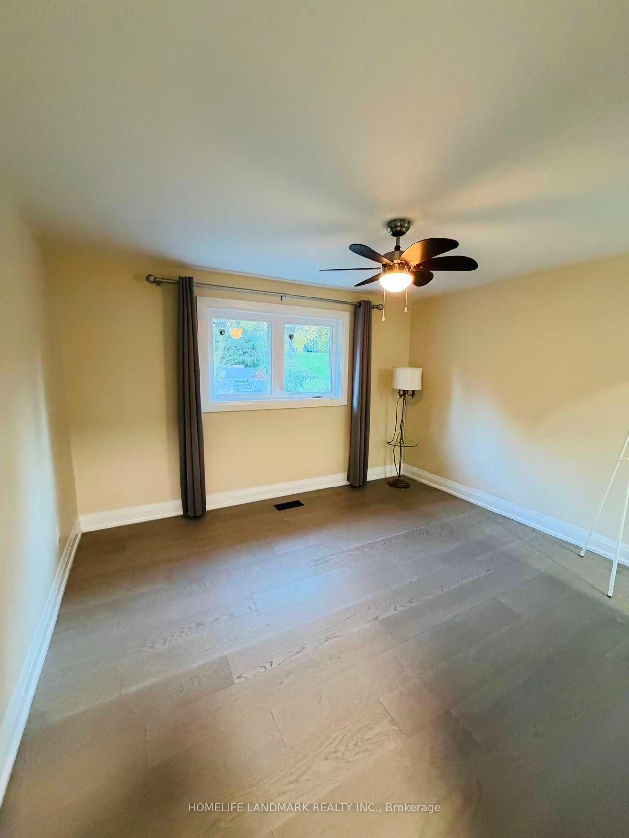 Photo 5 of Unit Upper, 170 Kirk Drive, Markham, Royal Orchard — HOMEH