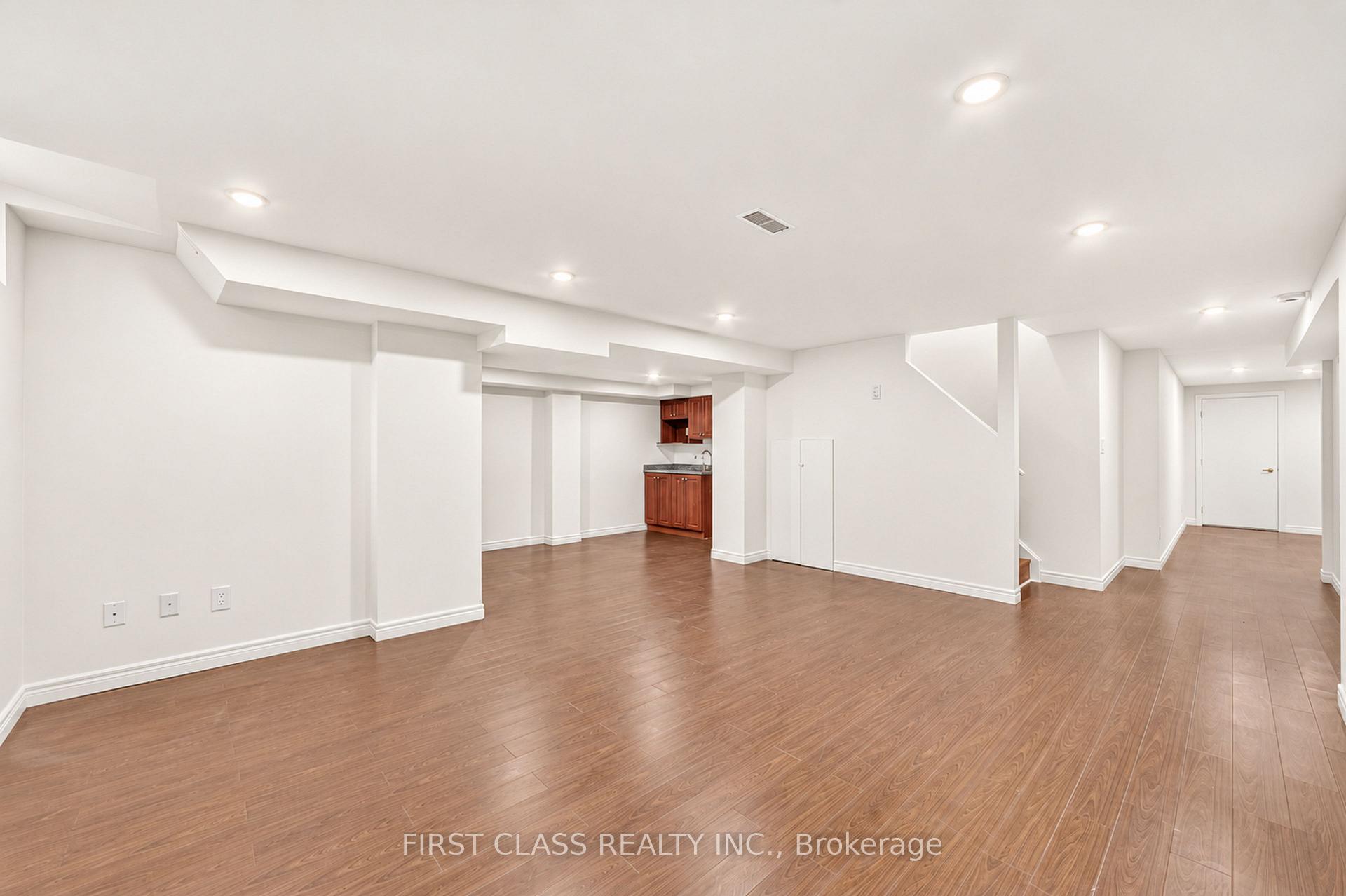 Photo 20 of 4 Hawkweed Manor, Markham, Box Grove — HOMEH