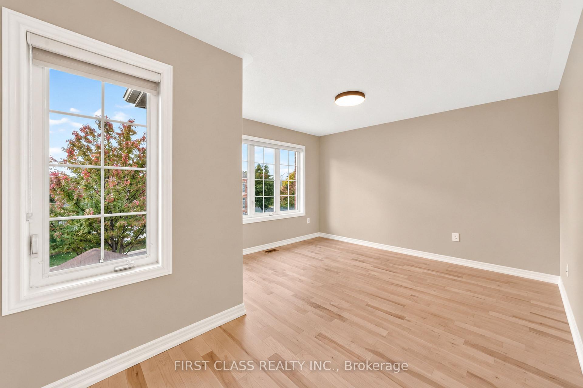 Photo 29 of 4 Hawkweed Manor, Markham, Box Grove — HOMEH