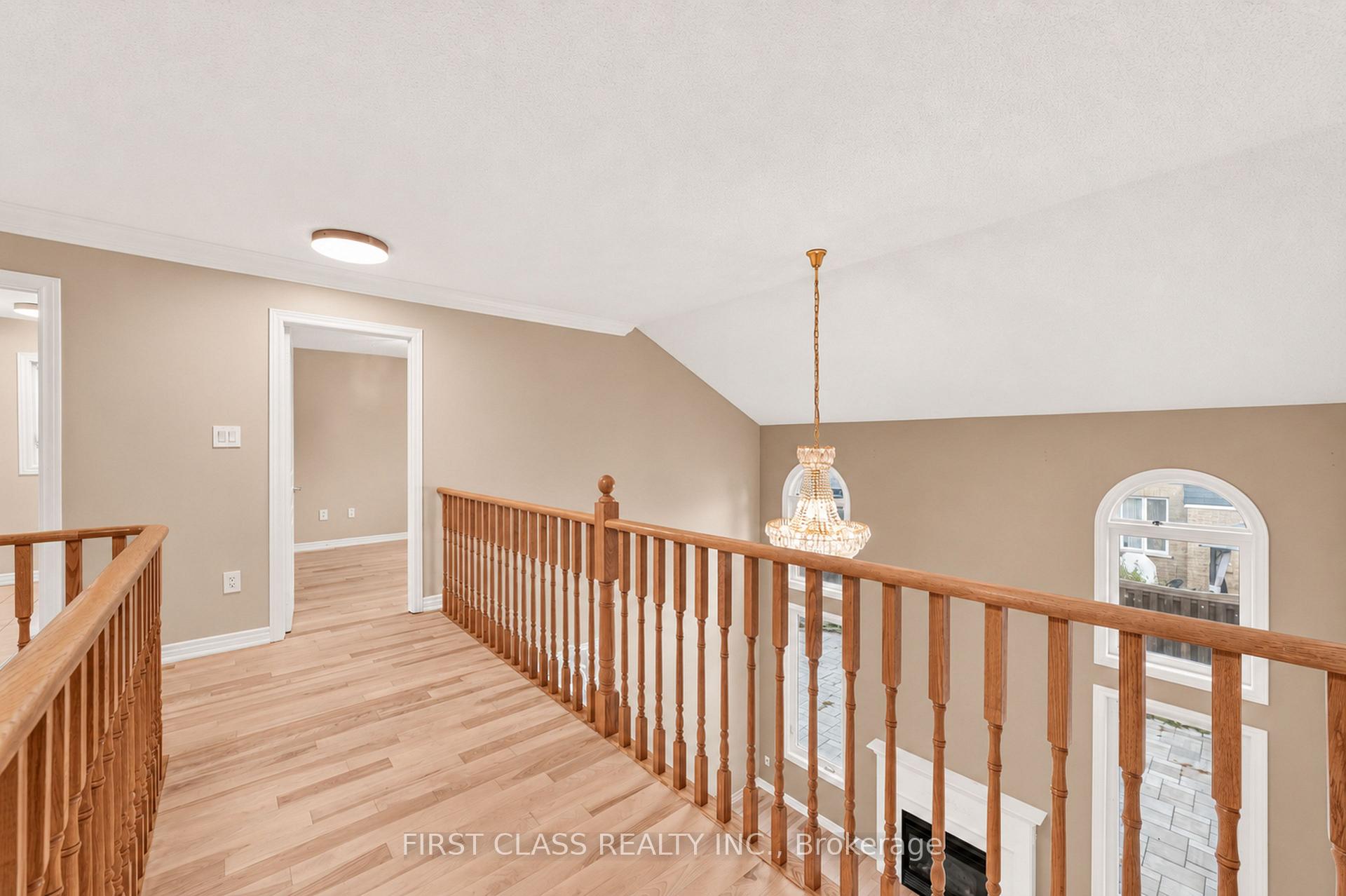Photo 36 of 4 Hawkweed Manor, Markham, Box Grove — HOMEH