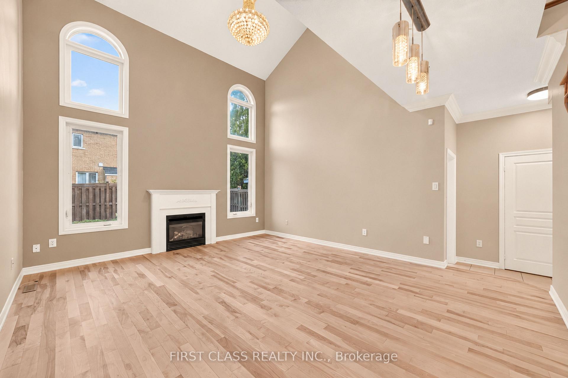 Photo 43 of 4 Hawkweed Manor, Markham, Box Grove — HOMEH