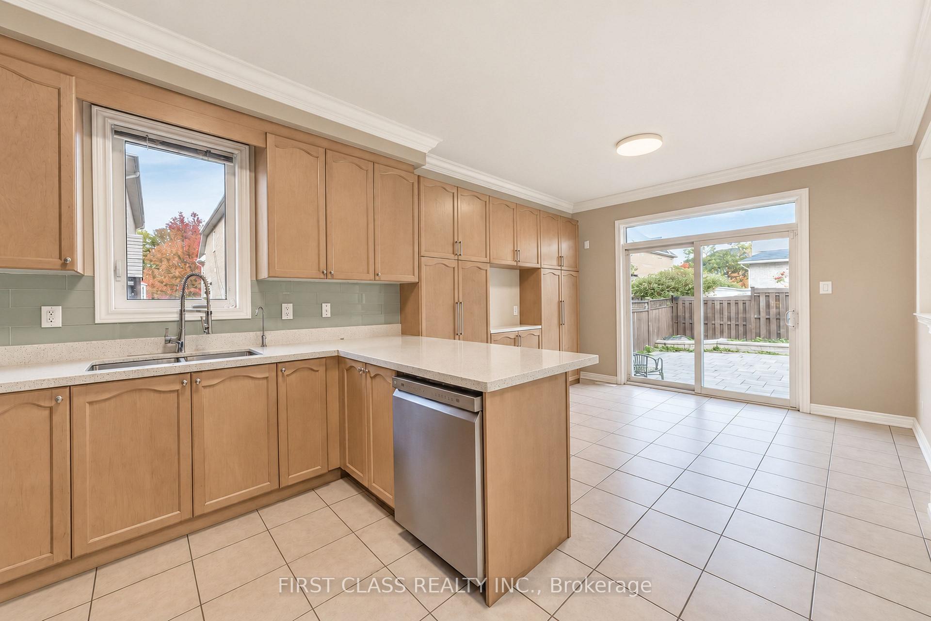 Photo 49 of 4 Hawkweed Manor, Markham, Box Grove — HOMEH