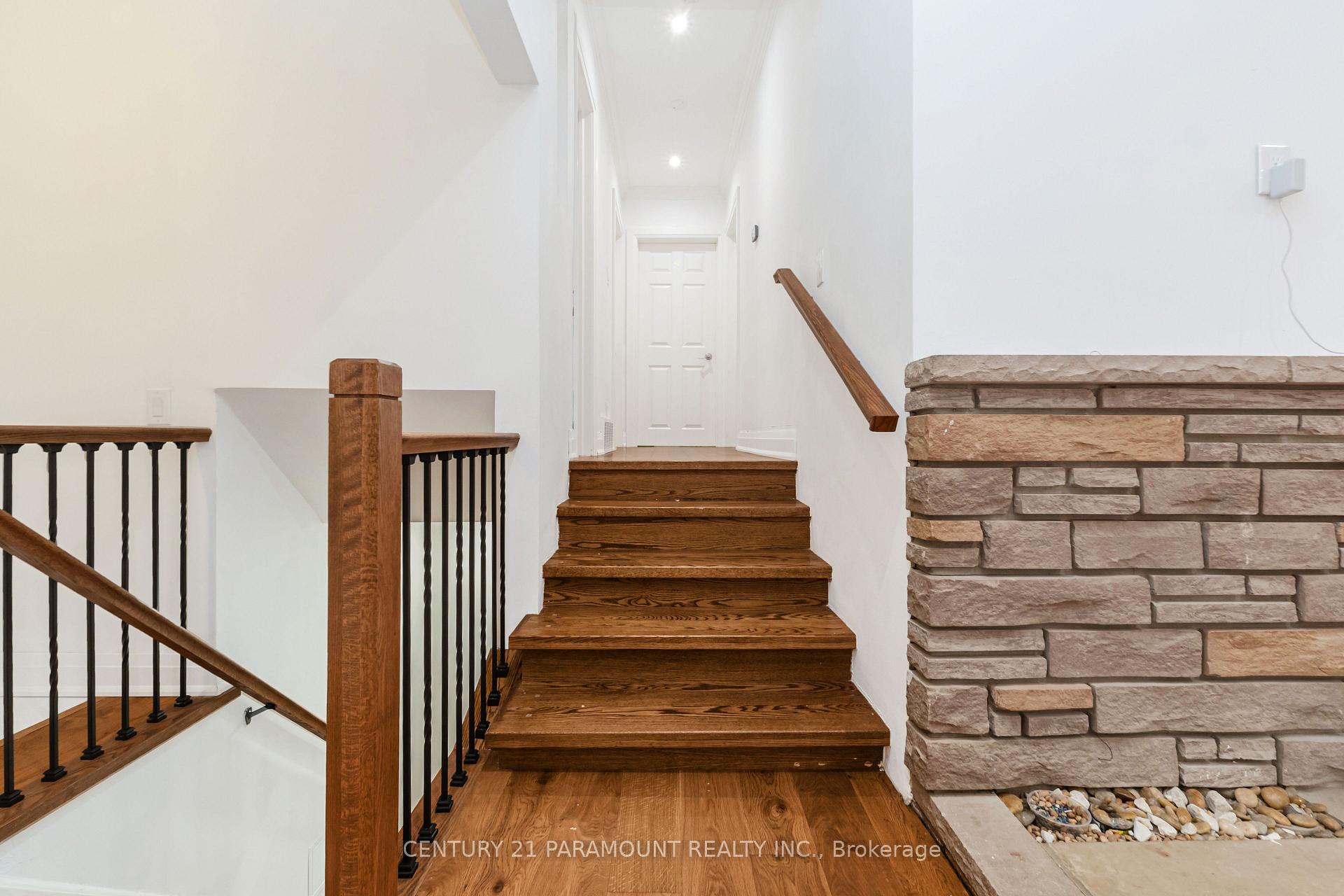 Photo 20 of 8 Waterfield Drive, Scarborough, Bendale — HOMEH