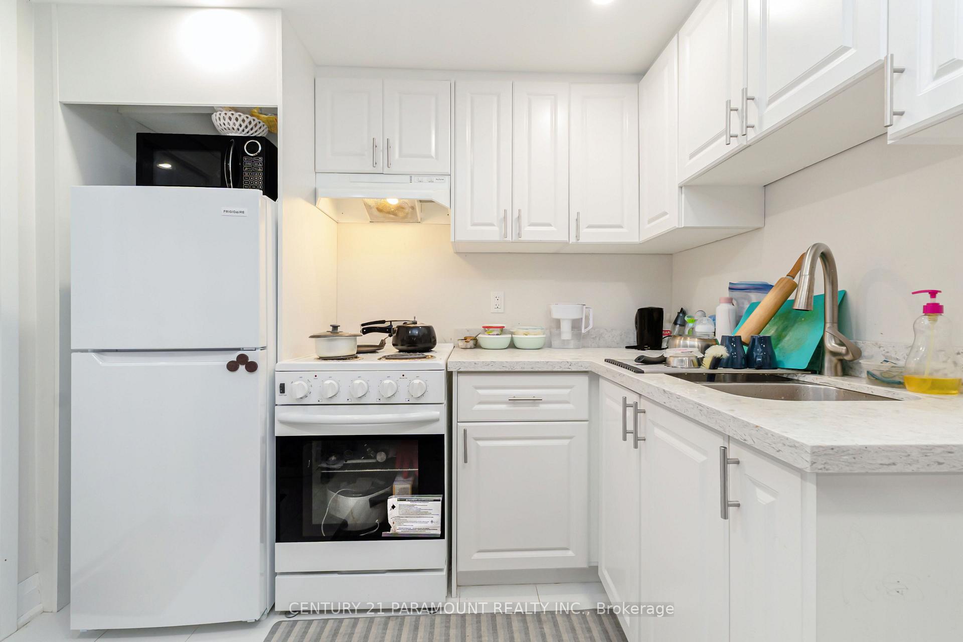 Photo 34 of 8 Waterfield Drive, Scarborough, Bendale — HOMEH