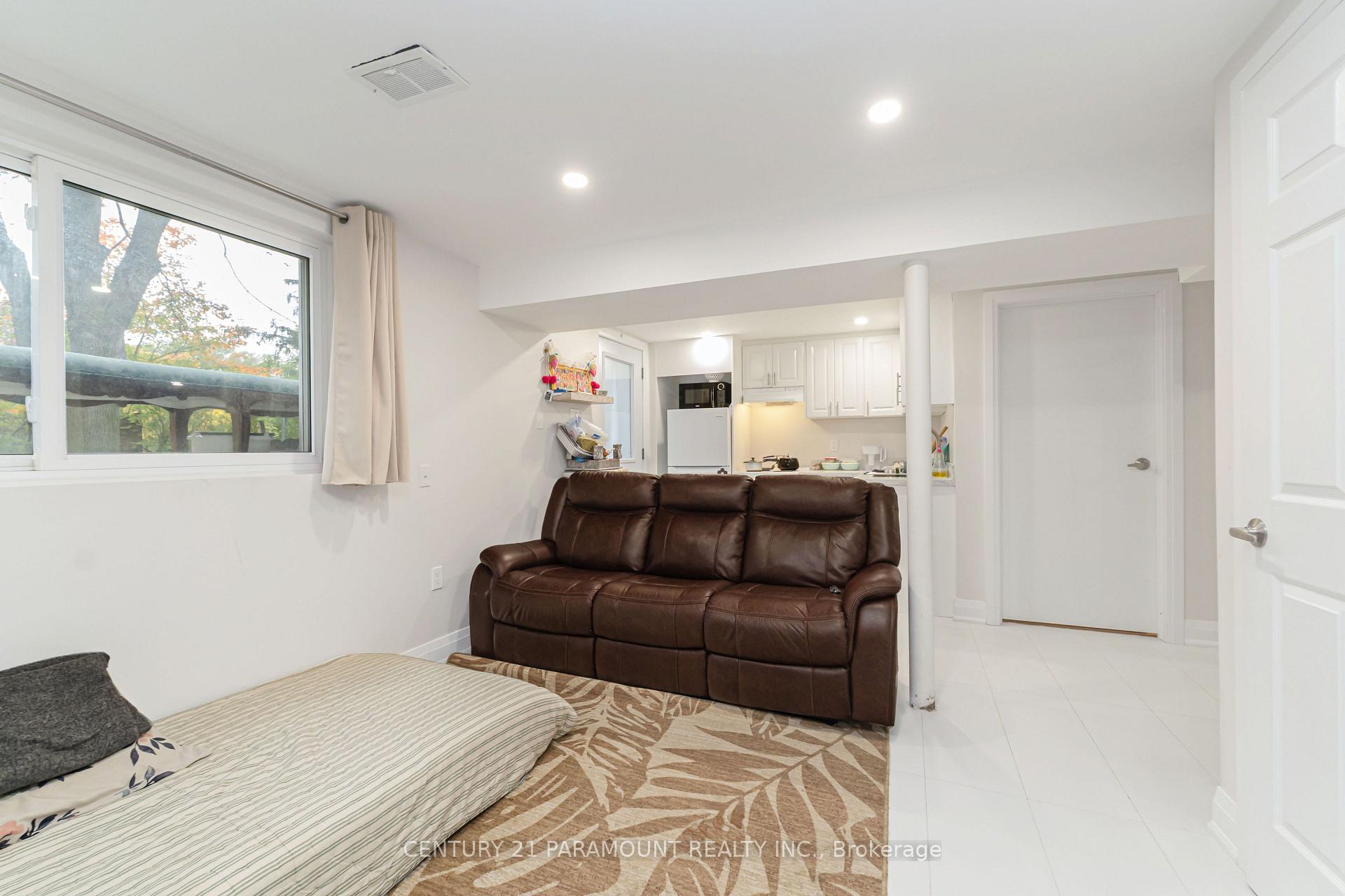 Photo 35 of 8 Waterfield Drive, Scarborough, Bendale — HOMEH