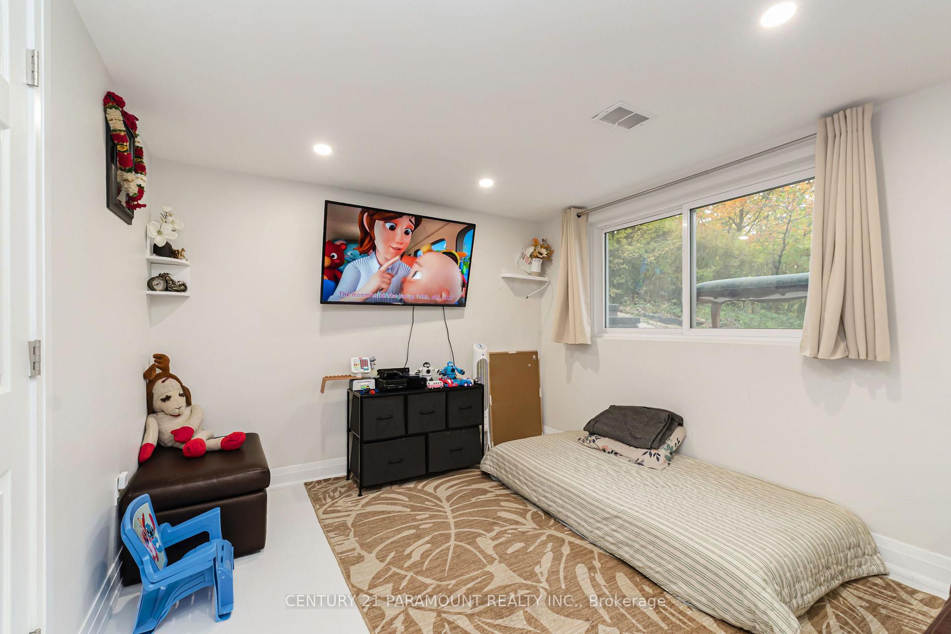 Photo 36 of 8 Waterfield Drive, Scarborough, Bendale — HOMEH