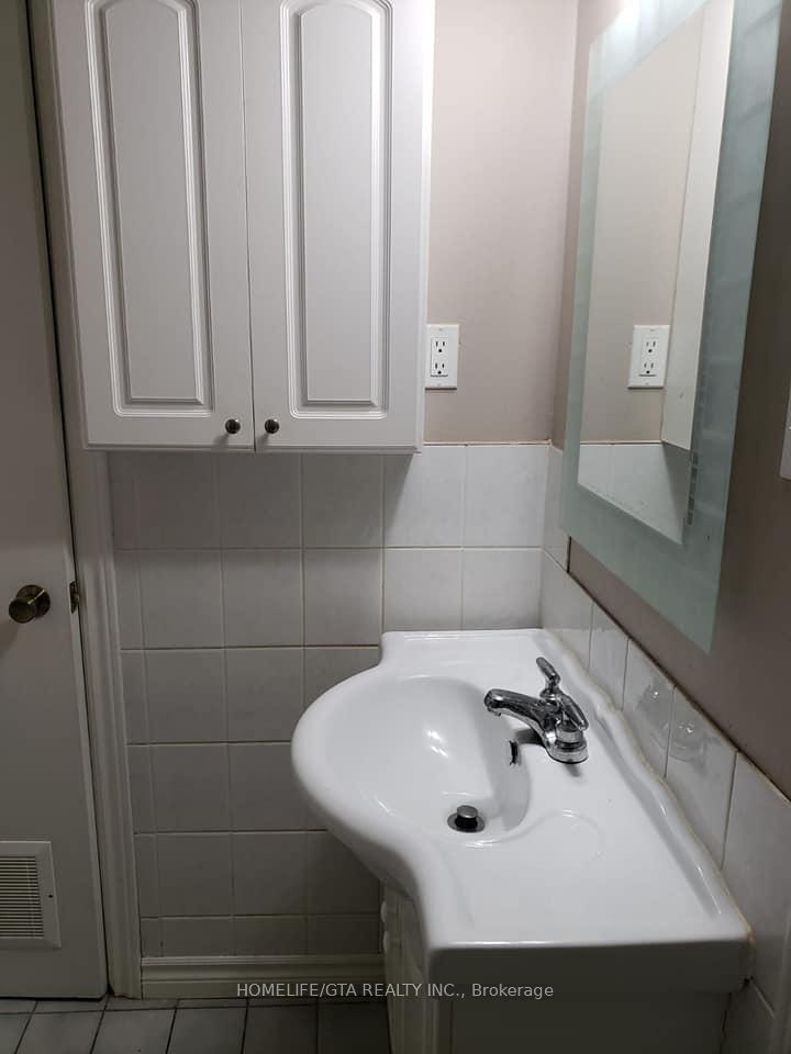 Photo 8 of Unit Basement, 99 Galbraith Crescent, Markham, Milliken Mills East — HOMEH
