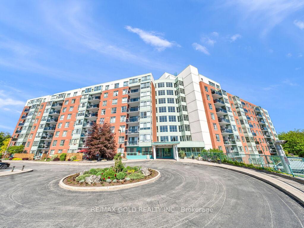 Photo 4 of Unit 611, 30 Blue Springs Drive, Waterloo, Colonial Acres — HOMEH