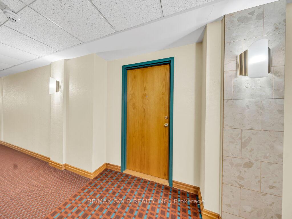 Photo 11 of Unit 611, 30 Blue Springs Drive, Waterloo, Colonial Acres — HOMEH