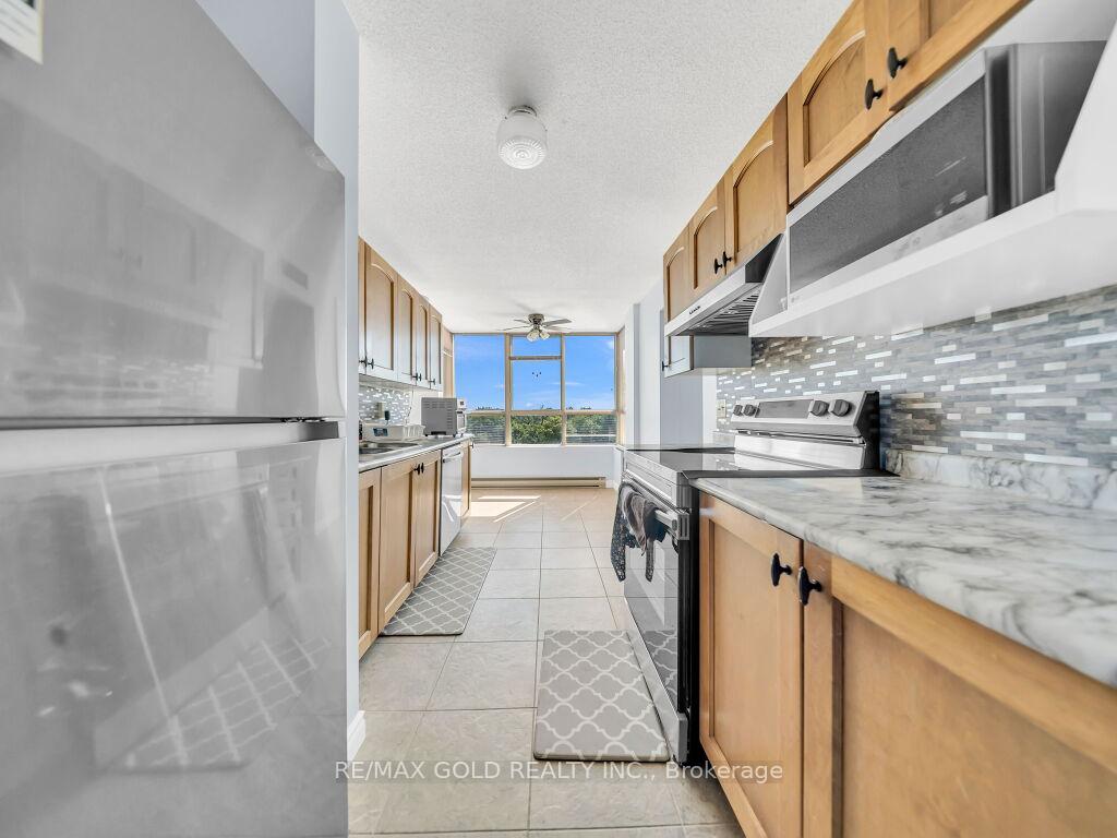 Photo 18 of Unit 611, 30 Blue Springs Drive, Waterloo, Colonial Acres — HOMEH