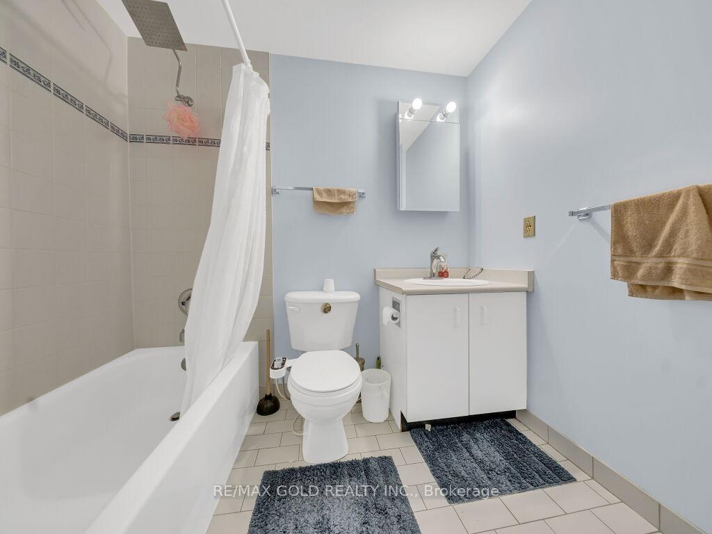 Photo 35 of Unit 611, 30 Blue Springs Drive, Waterloo, Colonial Acres — HOMEH