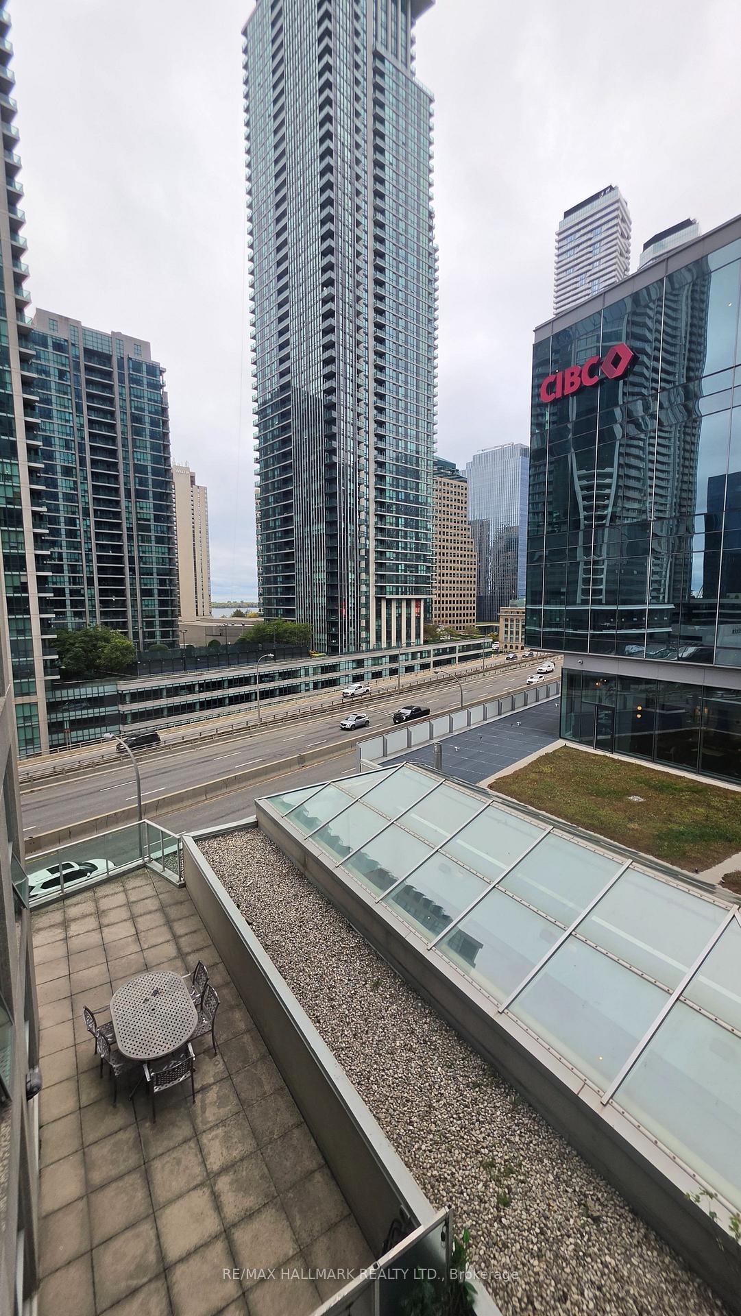 Photo 26 of Unit 914, 18 Yonge Street, Toronto, Waterfront Communities — HOMEH