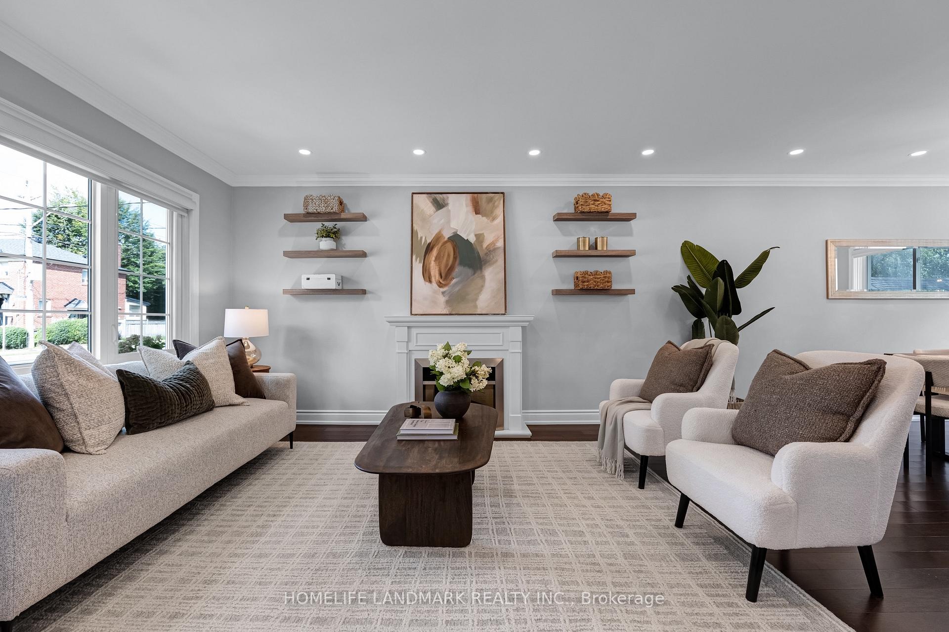 Photo 5 of 39 Brentcliffe Road, Toronto, Leaside — HOMEH