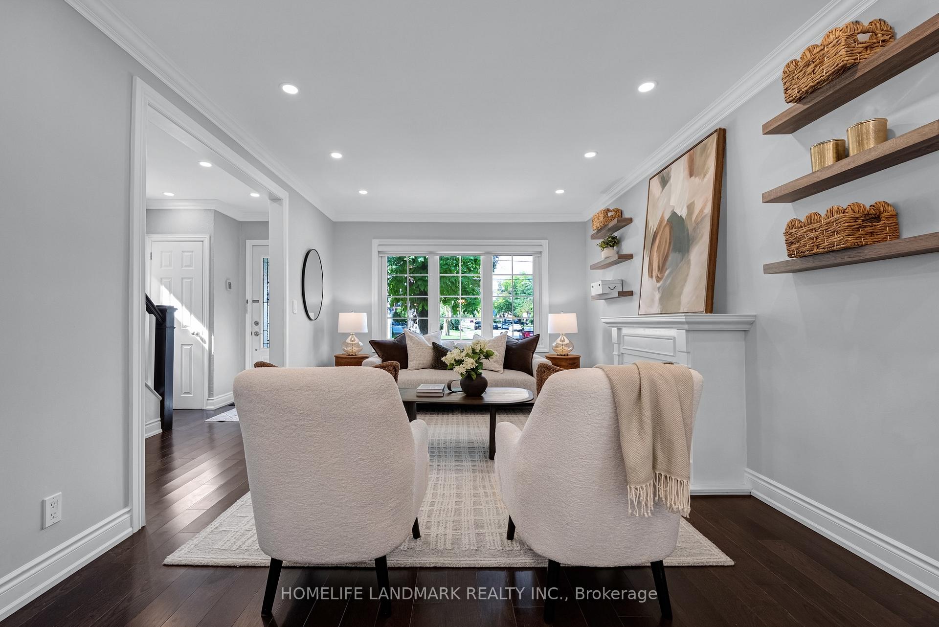 Photo 7 of 39 Brentcliffe Road, Toronto, Leaside — HOMEH
