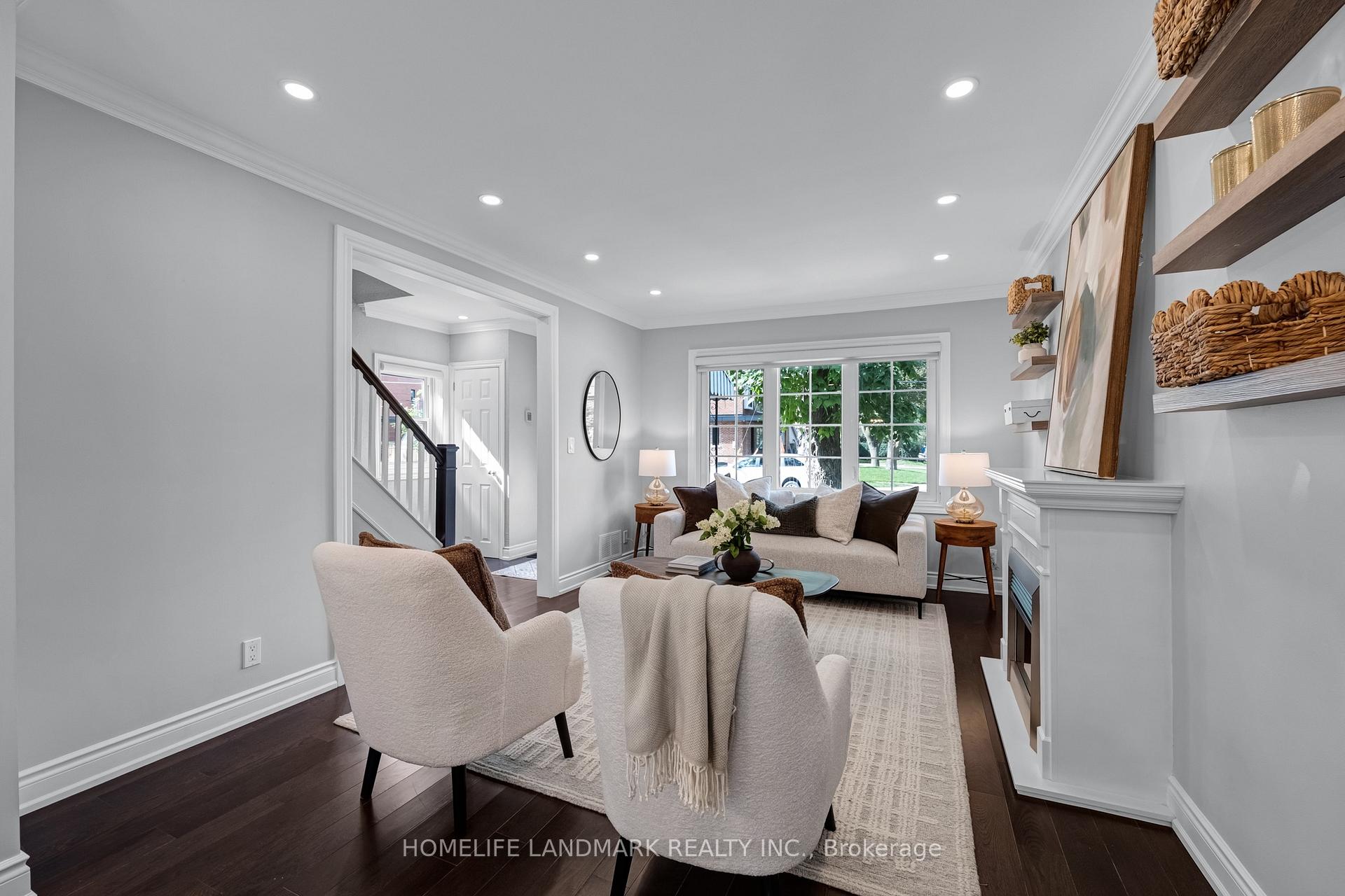 Photo 8 of 39 Brentcliffe Road, Toronto, Leaside — HOMEH