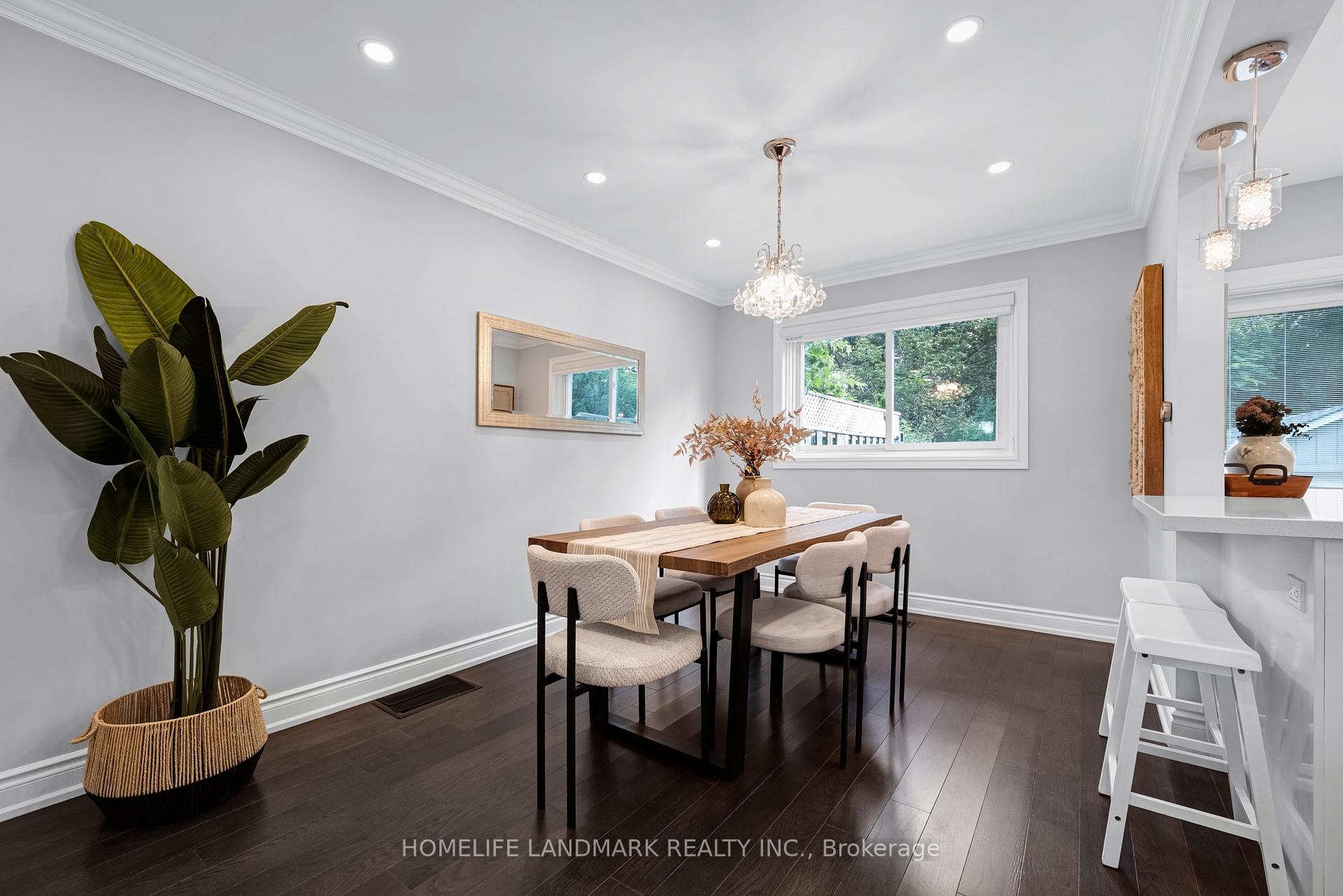 Photo 11 of 39 Brentcliffe Road, Toronto, Leaside — HOMEH