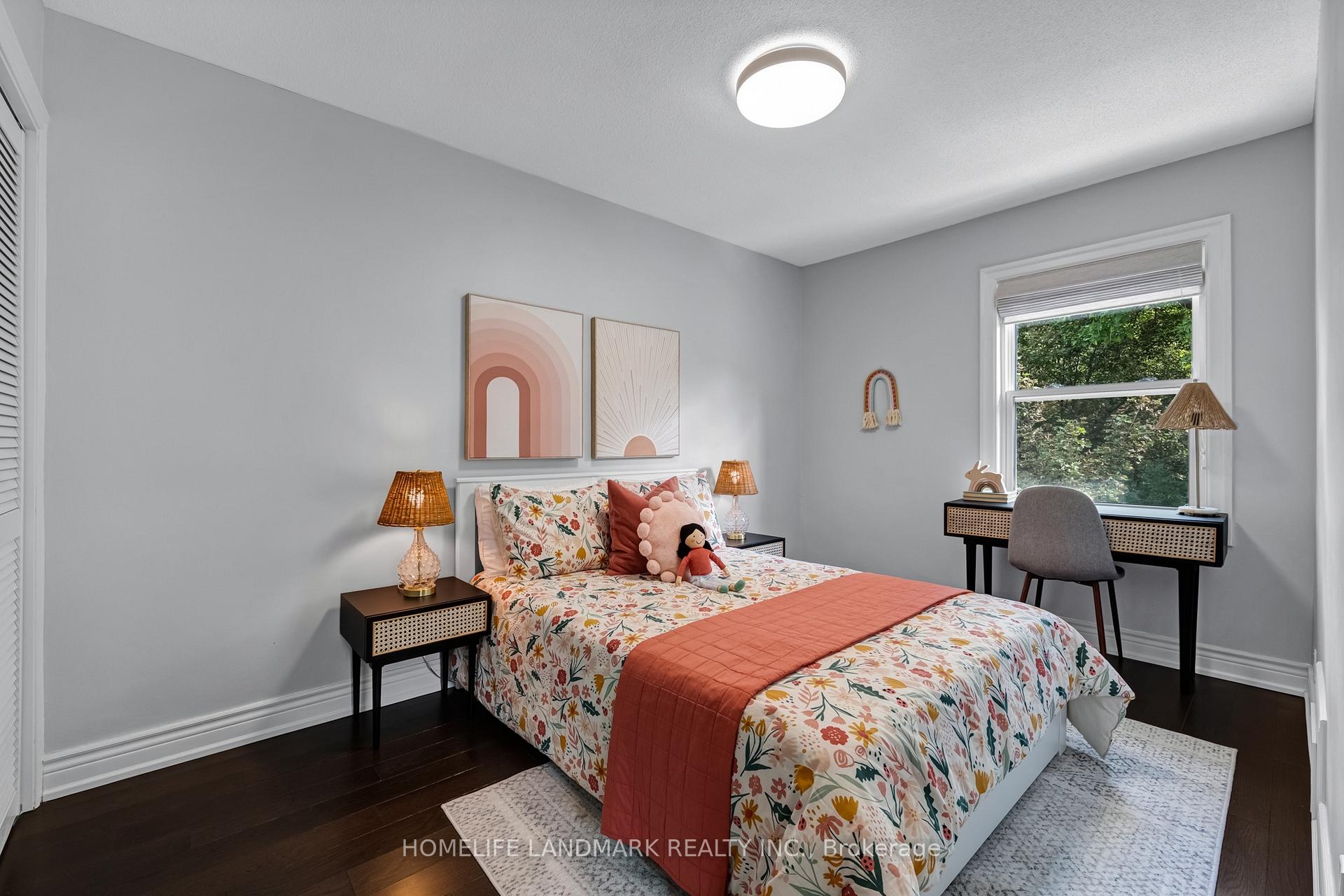 Photo 22 of 39 Brentcliffe Road, Toronto, Leaside — HOMEH