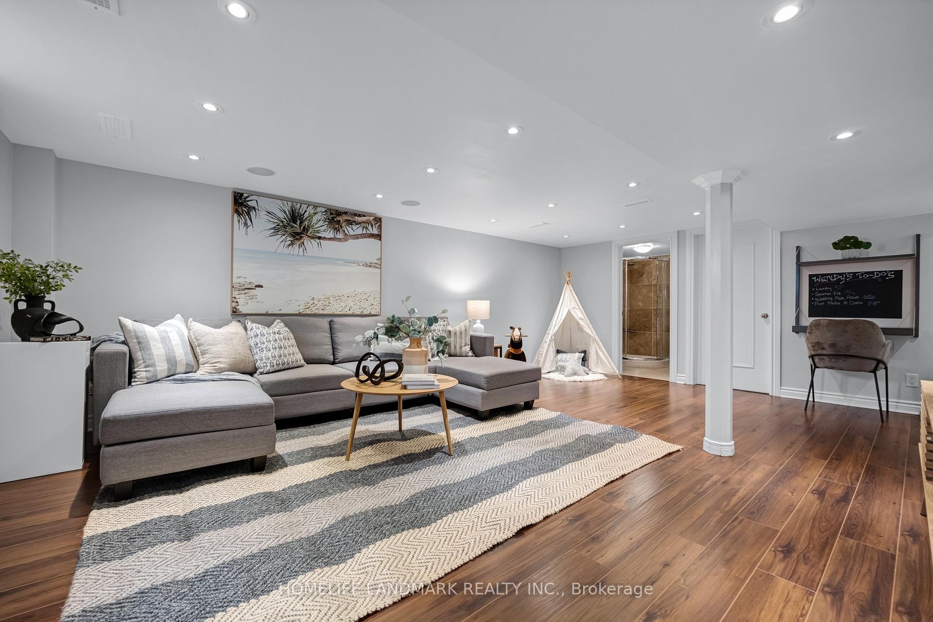 Photo 30 of 39 Brentcliffe Road, Toronto, Leaside — HOMEH