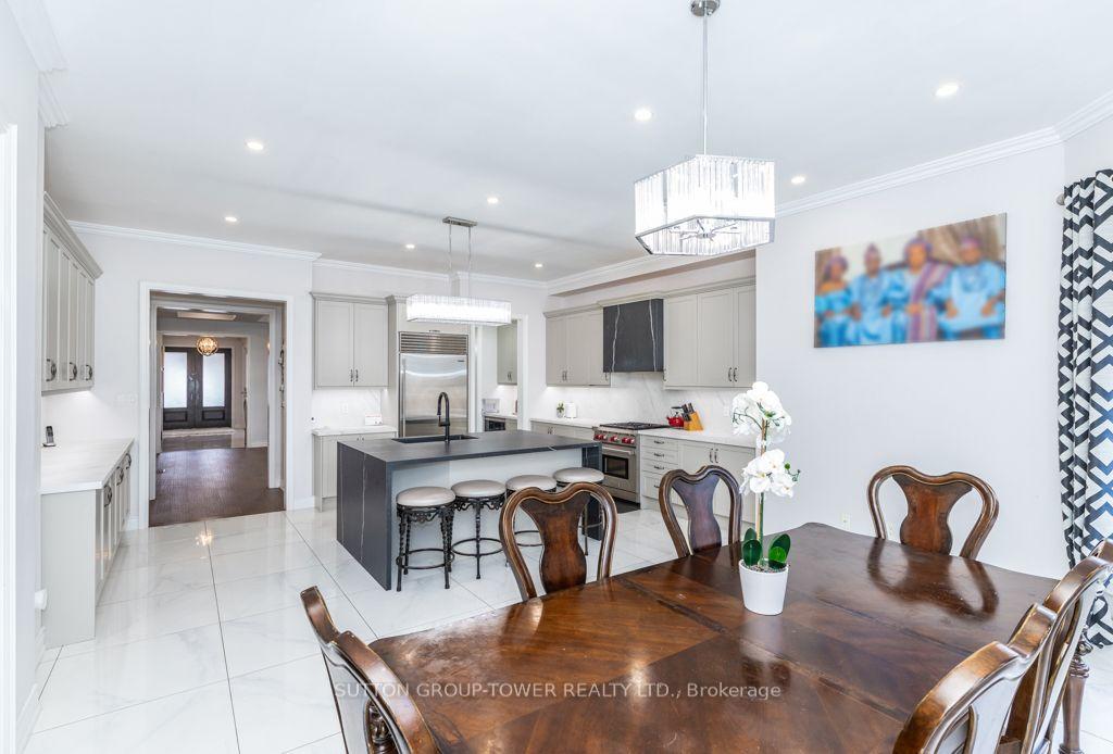 Photo 13 of 2 Mary Agar Court S, King, Nobleton — HOMEH