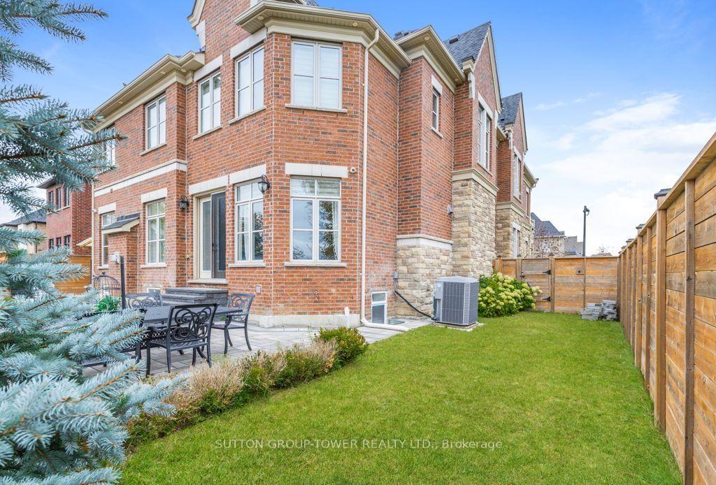 Photo 49 of 2 Mary Agar Court S, King, Nobleton — HOMEH