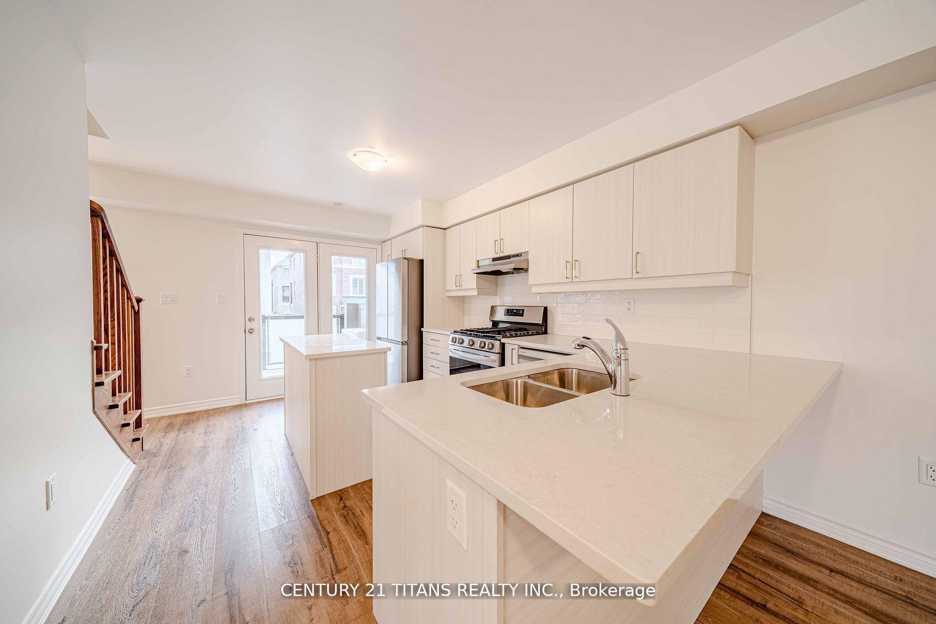 Photo 12 of 3321 Thunderbird Promenade, Pickering, Rural Pickering — HOMEH