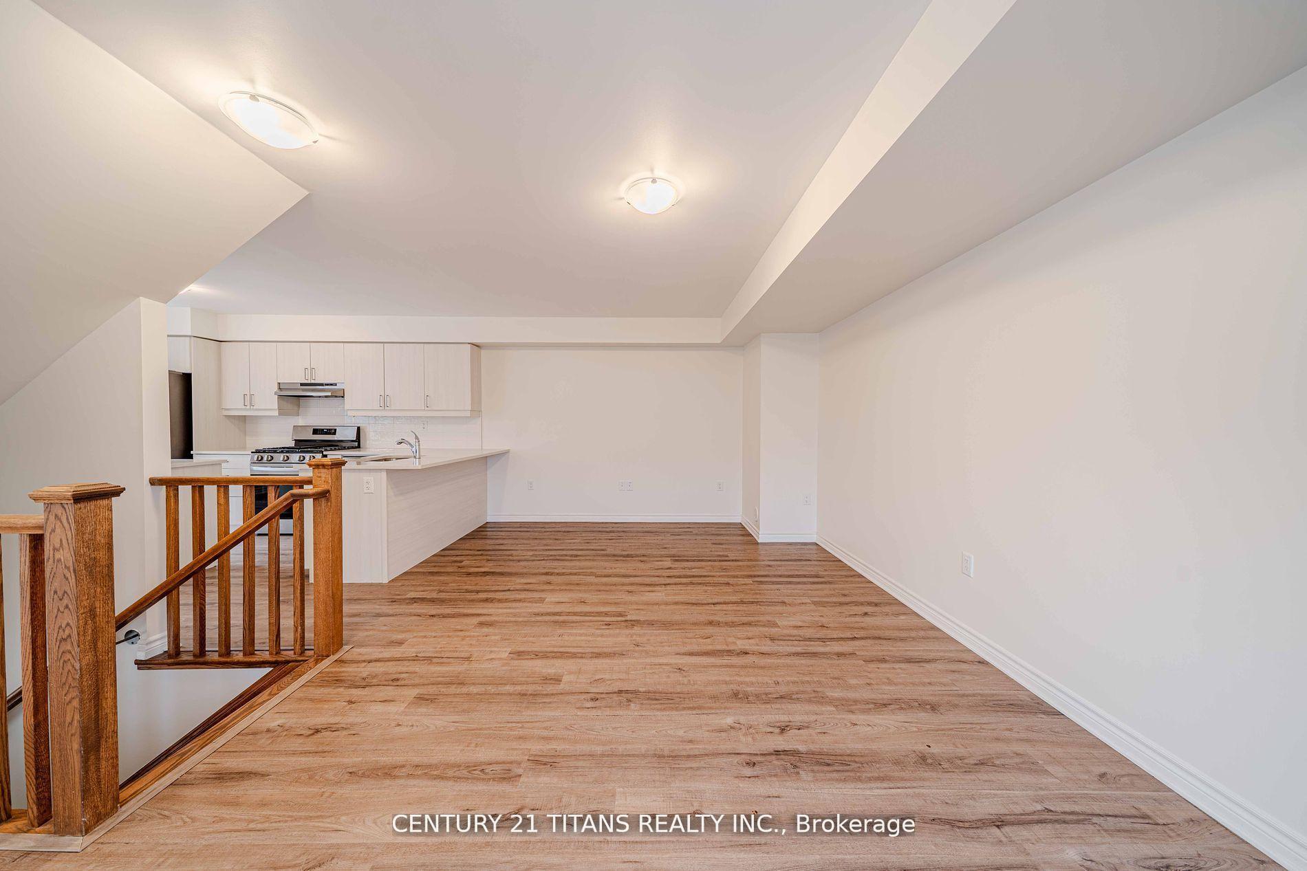 Photo 17 of 3321 Thunderbird Promenade, Pickering, Rural Pickering — HOMEH