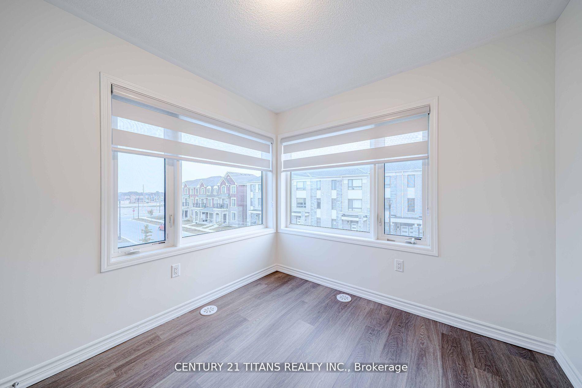 Photo 31 of 3321 Thunderbird Promenade, Pickering, Rural Pickering — HOMEH