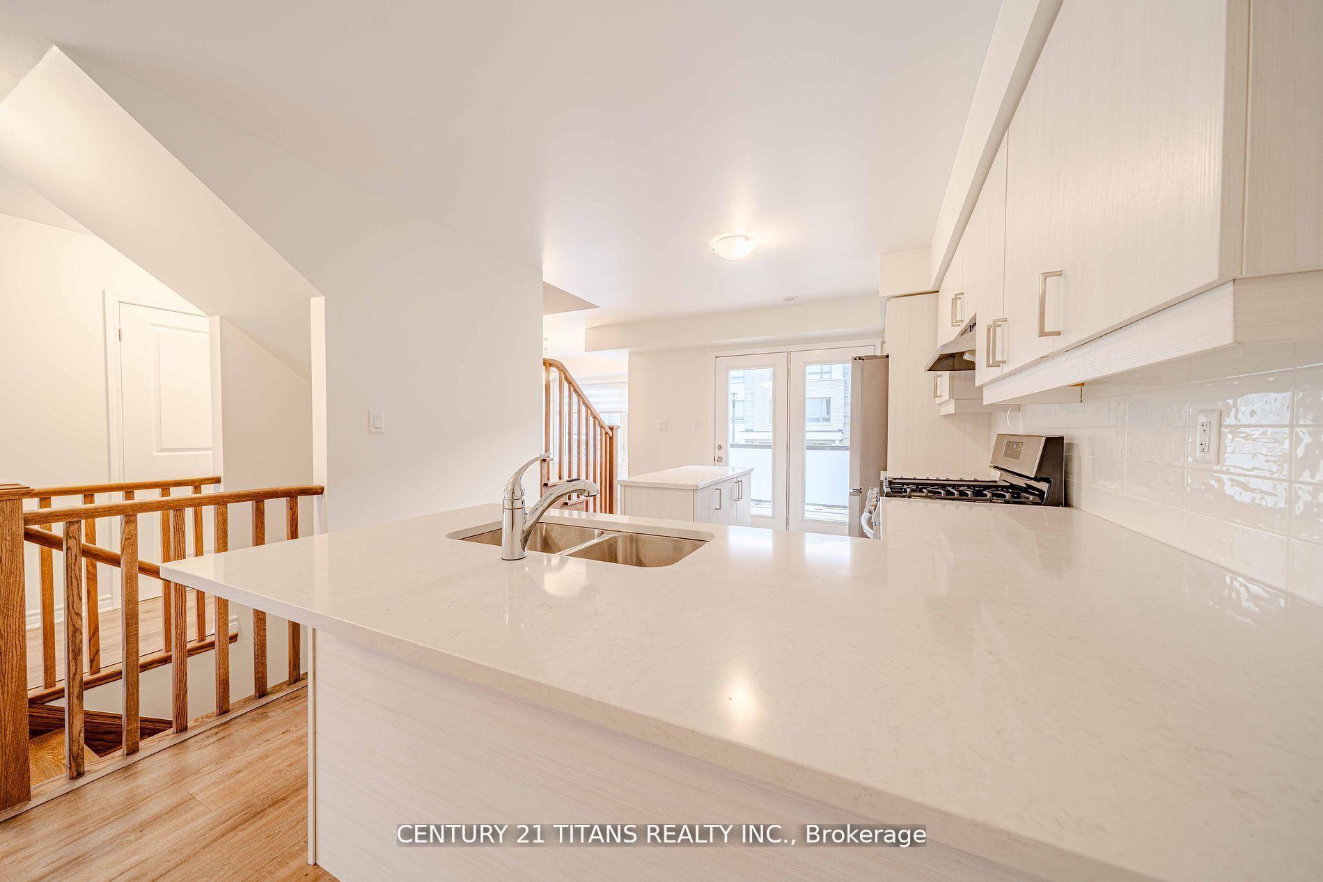 Photo 33 of 3321 Thunderbird Promenade, Pickering, Rural Pickering — HOMEH