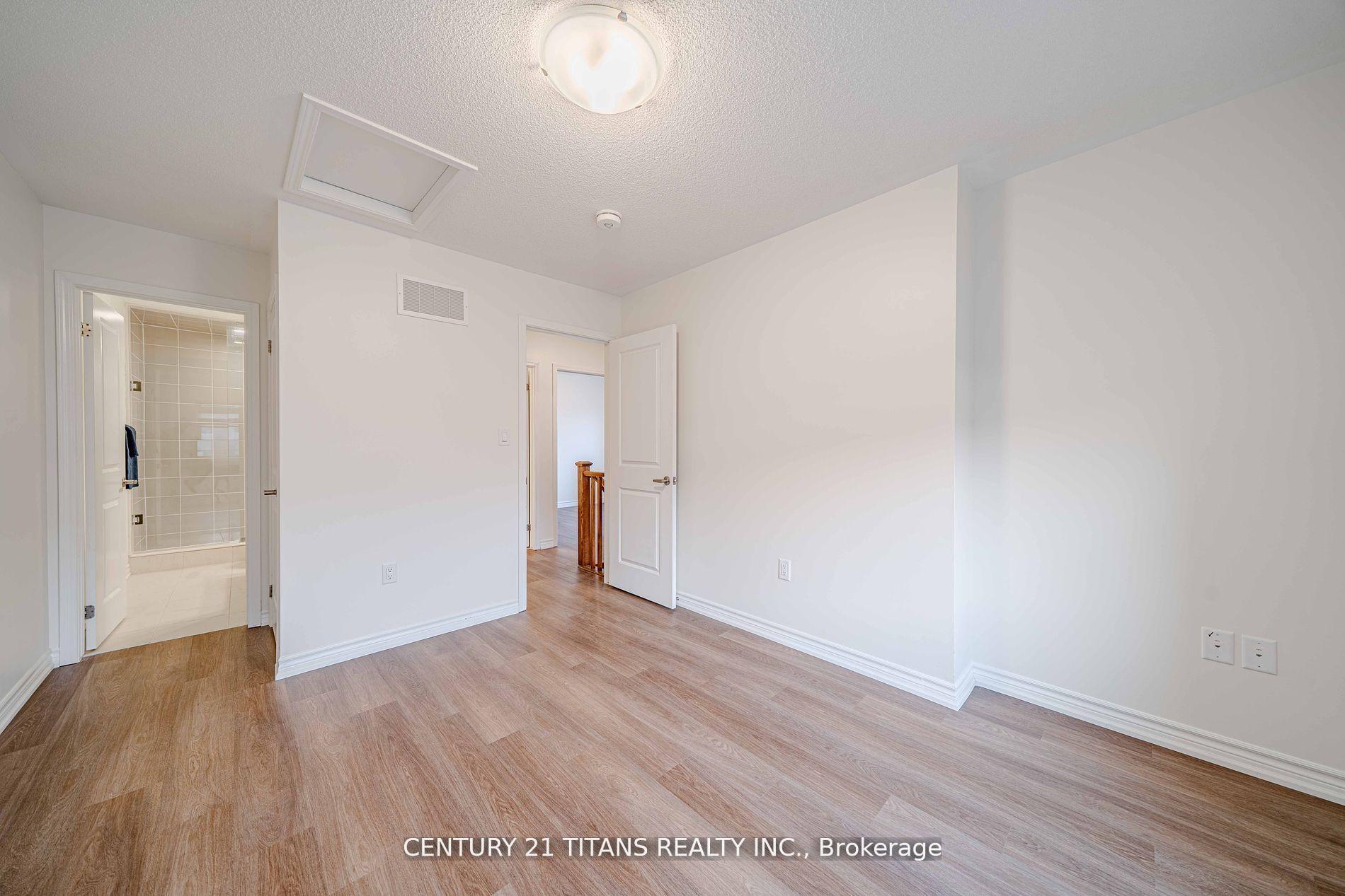 Photo 34 of 3321 Thunderbird Promenade, Pickering, Rural Pickering — HOMEH