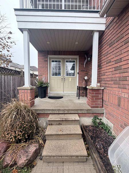 Photo 1 of 82 Hutton Place, Clarington, Bowmanville — HOMEH