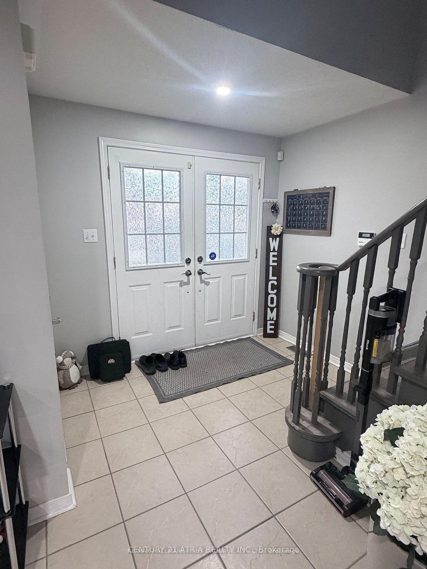 Photo 13 of 82 Hutton Place, Clarington, Bowmanville — HOMEH