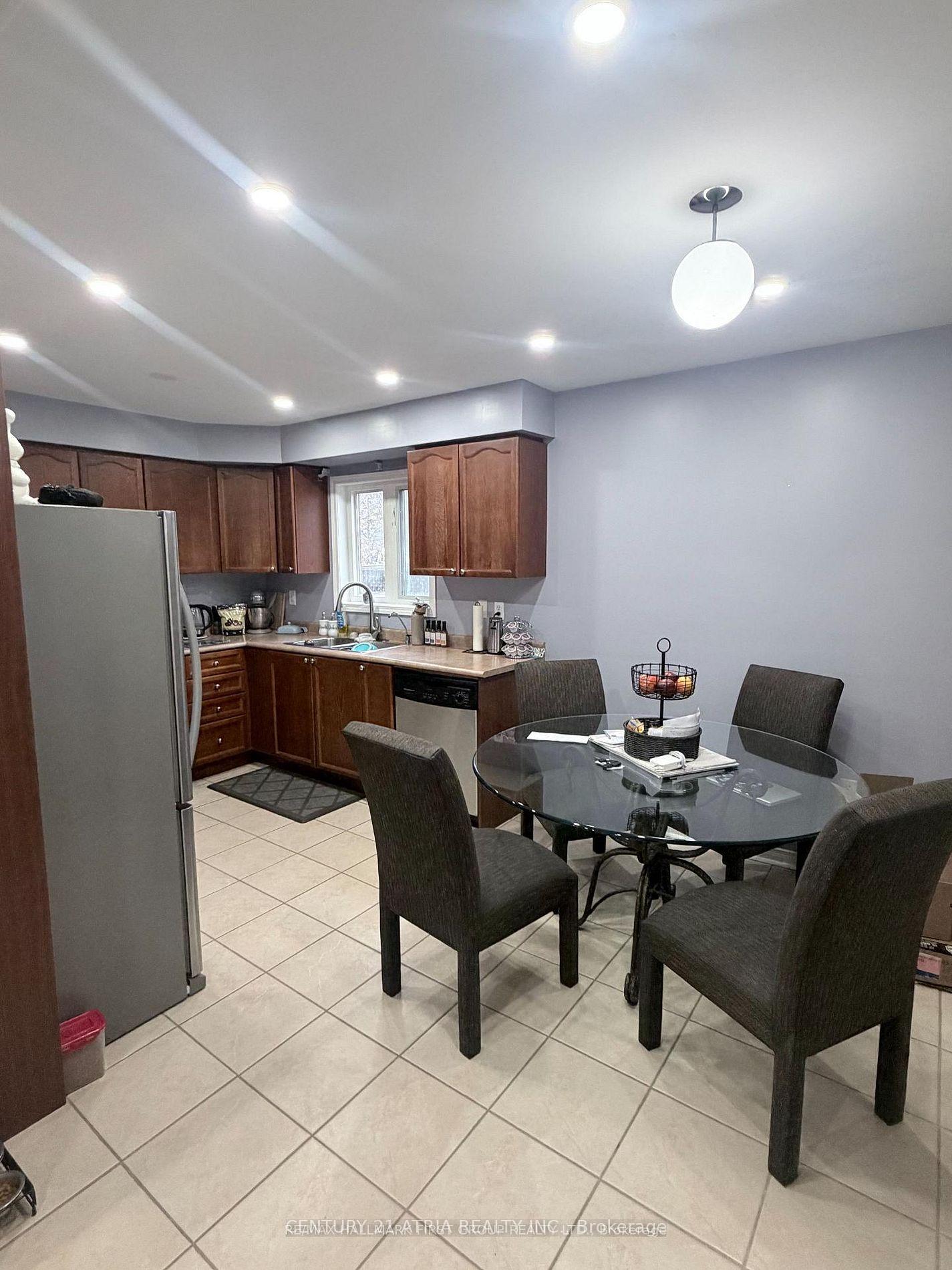 Photo 14 of 82 Hutton Place, Clarington, Bowmanville — HOMEH