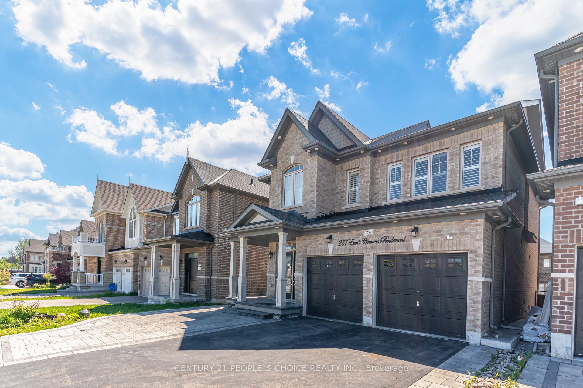 Photo 1 of 257 East's Corners Boulevard, Vaughan, Kleinburg — HOMEH
