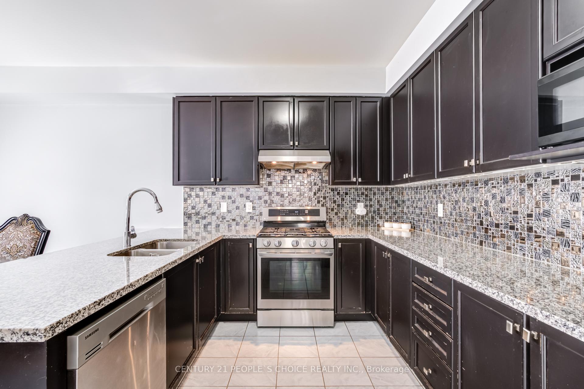 Photo 20 of 257 East's Corners Boulevard, Vaughan, Kleinburg — HOMEH