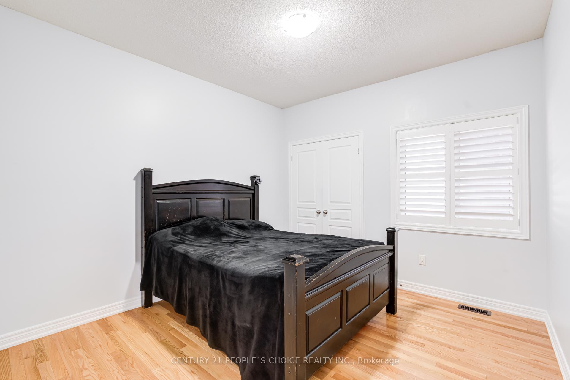 Photo 32 of 257 East's Corners Boulevard, Vaughan, Kleinburg — HOMEH