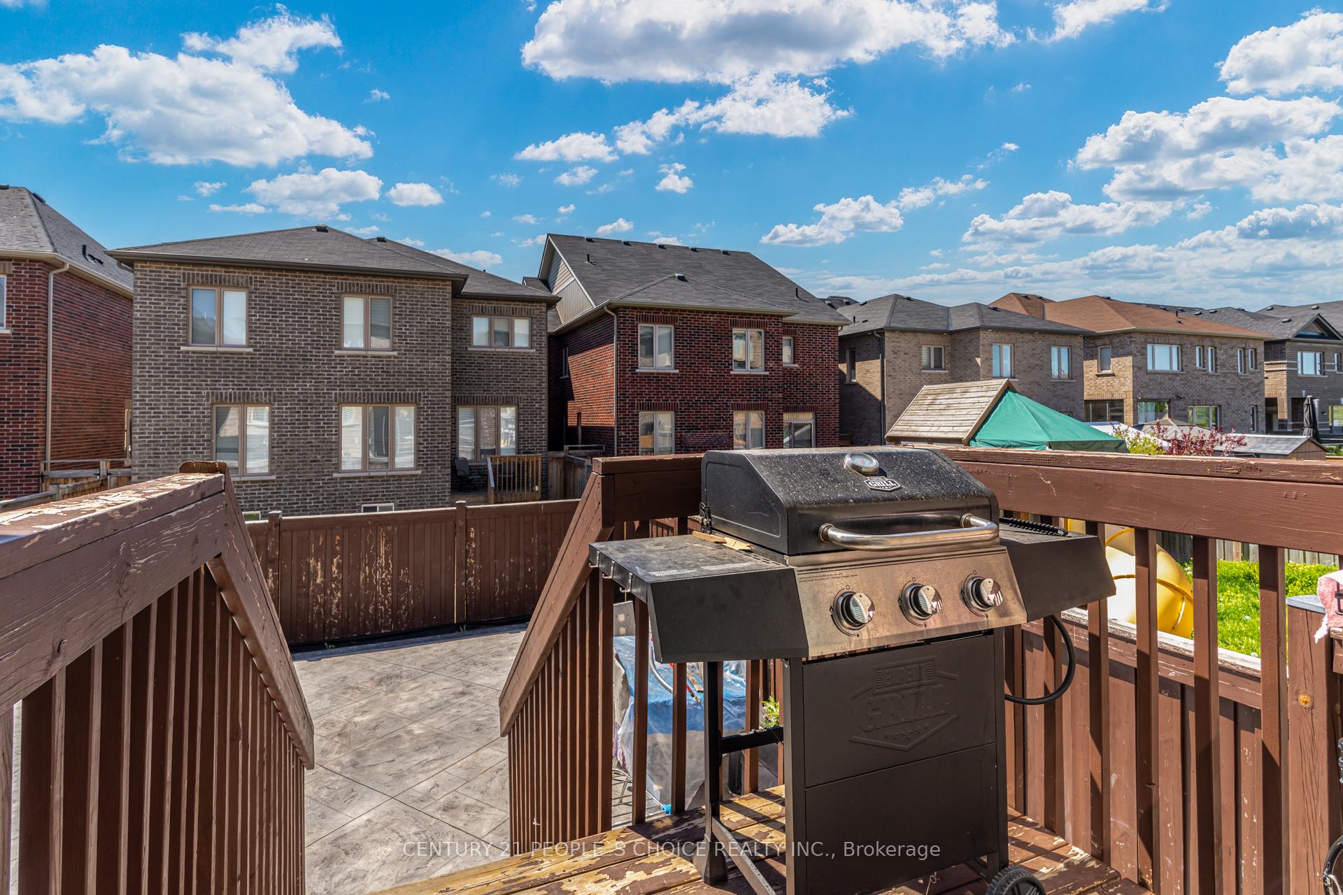 Photo 40 of 257 East's Corners Boulevard, Vaughan, Kleinburg — HOMEH