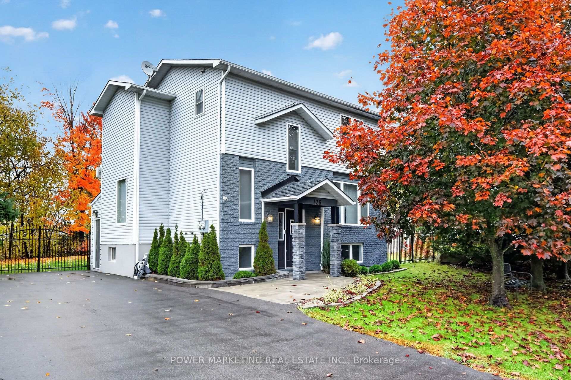 Photo of 436 Yves Street