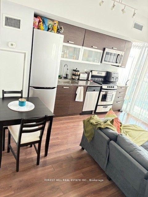 Photo 4 of Unit 1510E, 36 Lisgar Street, Toronto, Little Portugal — HOMEH