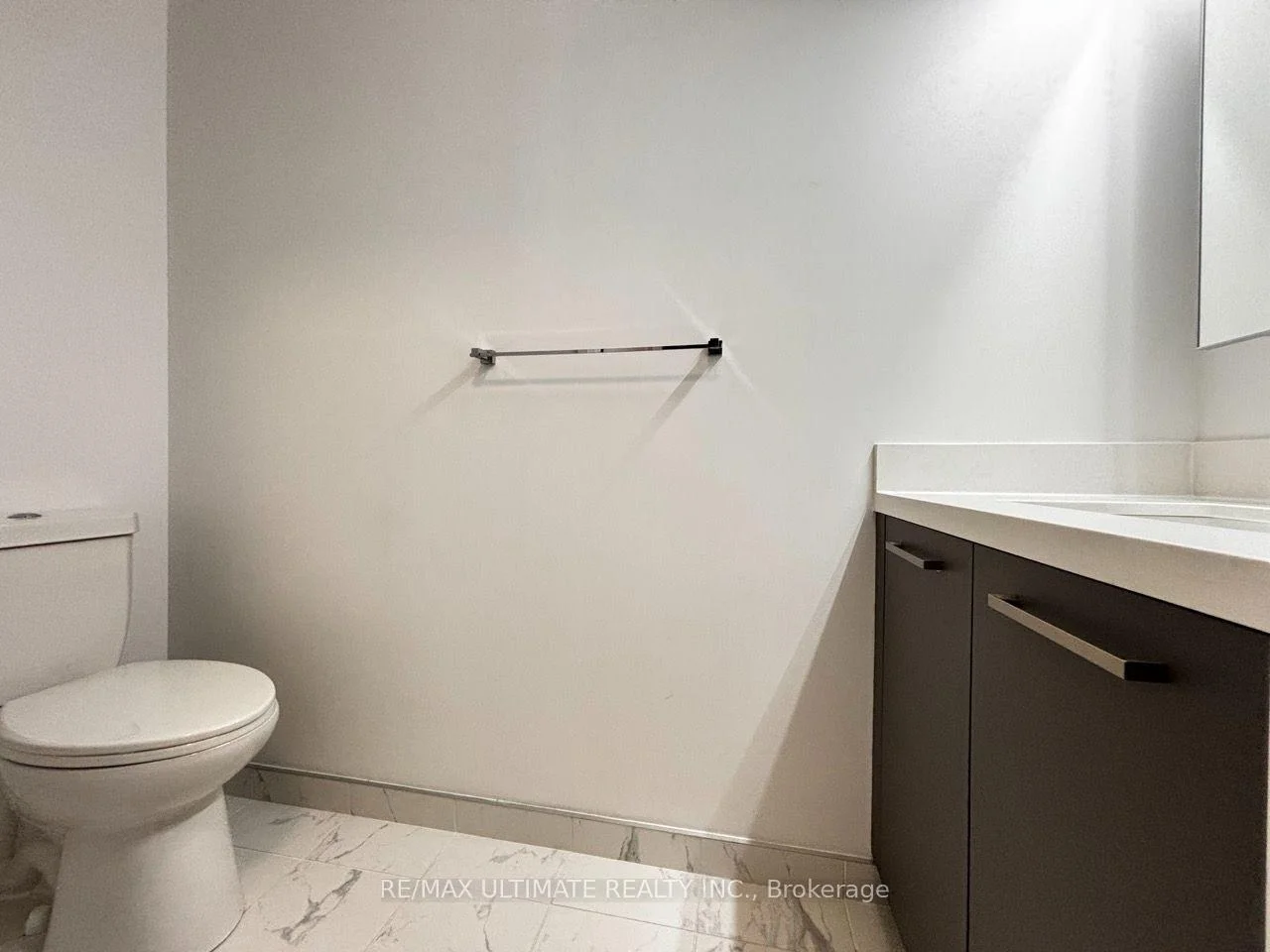 Photo 12 of Unit 1601, 38 Gandhi Lane, Markham, Commerce Valley — HOMEH