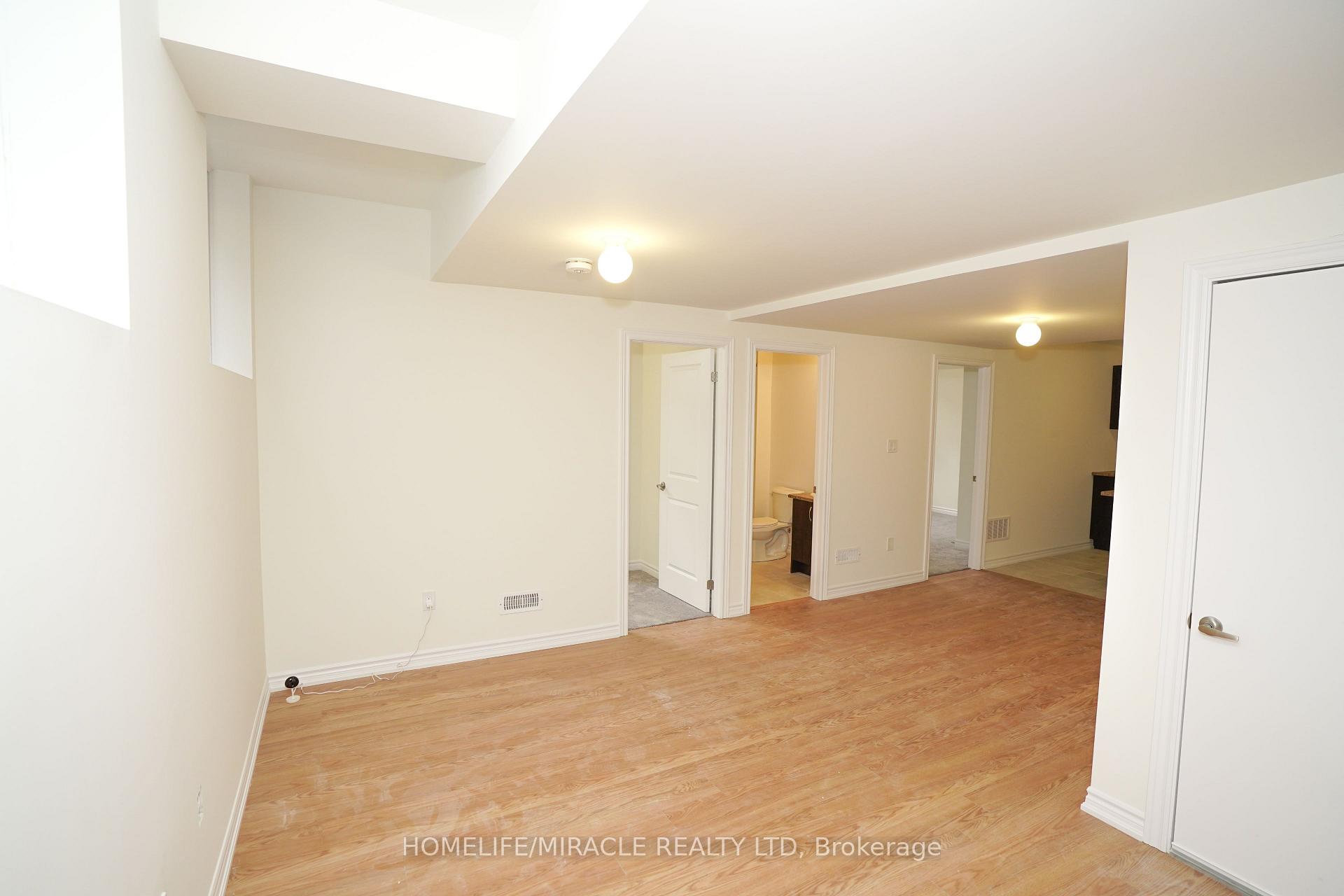 Photo 12 of Unit Lower, 7 Ludlow Drive, Barrie, Innis-Shore — HOMEH