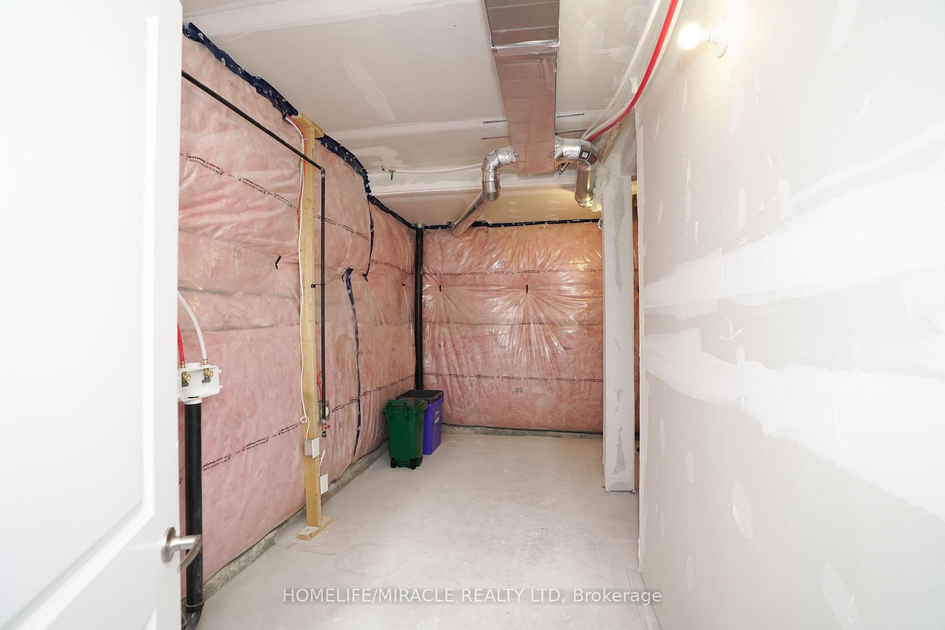 Photo 24 of Unit Lower, 7 Ludlow Drive, Barrie, Innis-Shore — HOMEH