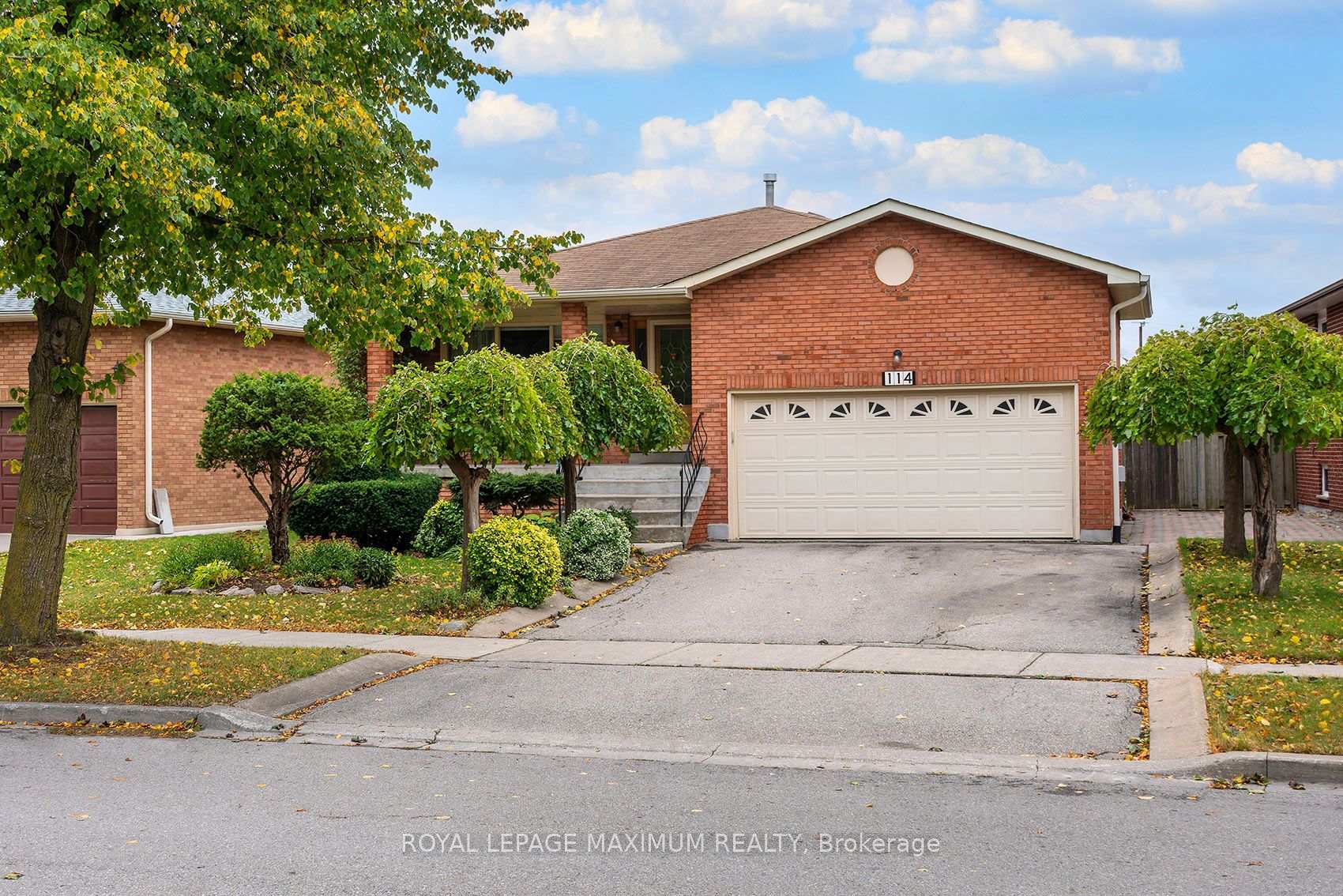 Photo 1 of 114 Beechnut Road, Vaughan, West Woodbridge — HOMEH