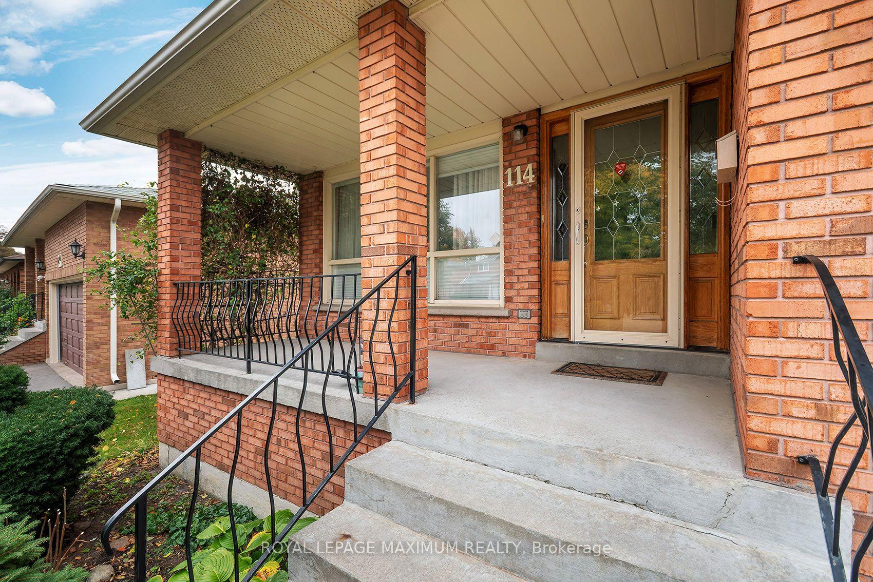 Photo 4 of 114 Beechnut Road, Vaughan, West Woodbridge — HOMEH