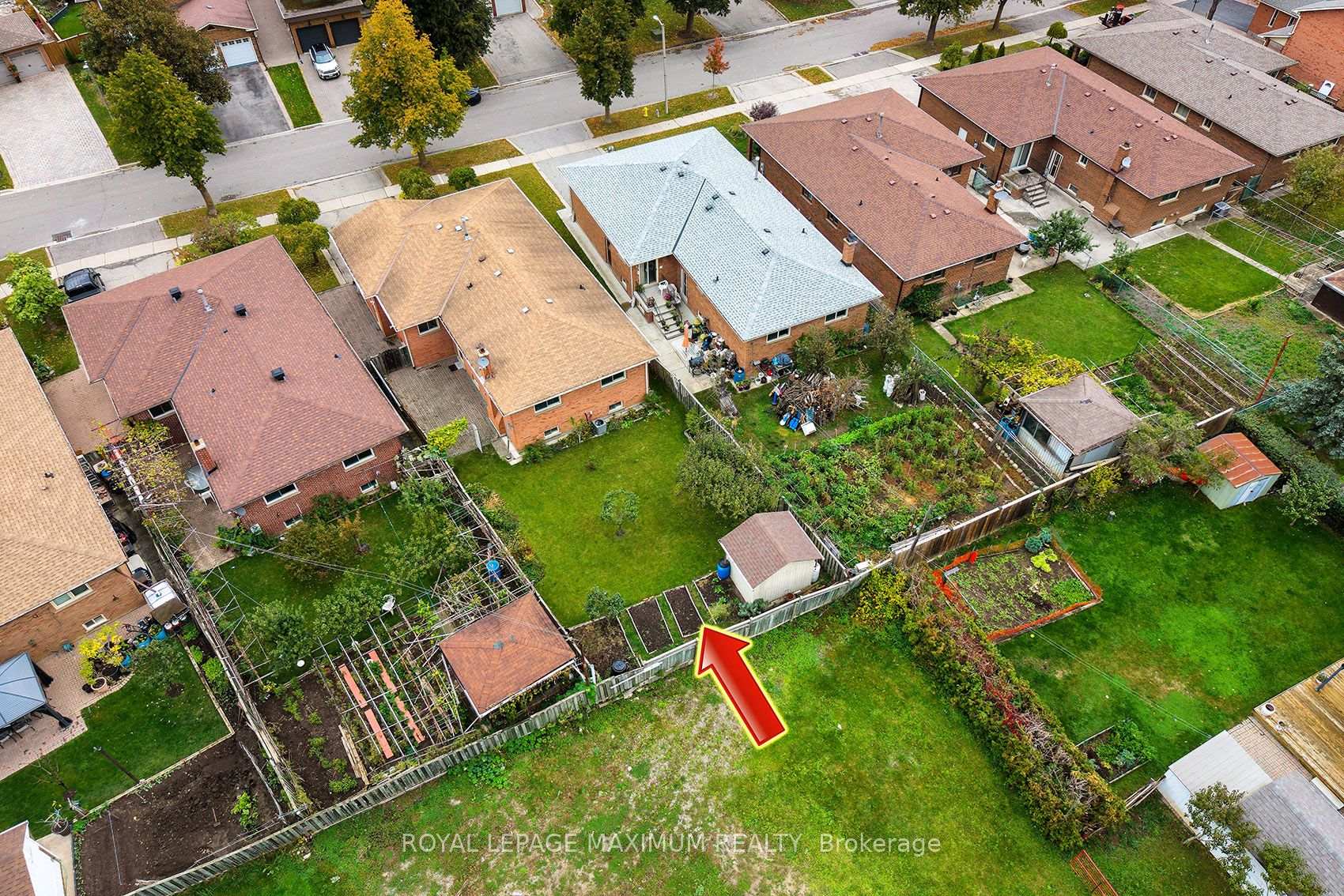 Photo 36 of 114 Beechnut Road, Vaughan, West Woodbridge — HOMEH