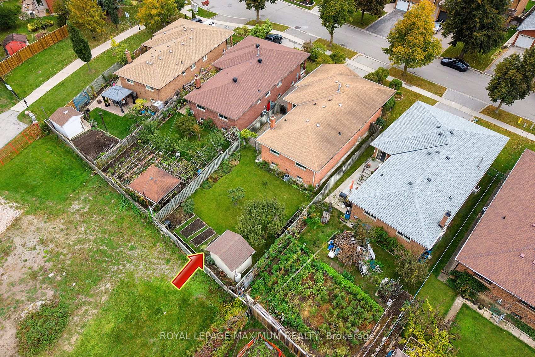 Photo 38 of 114 Beechnut Road, Vaughan, West Woodbridge — HOMEH