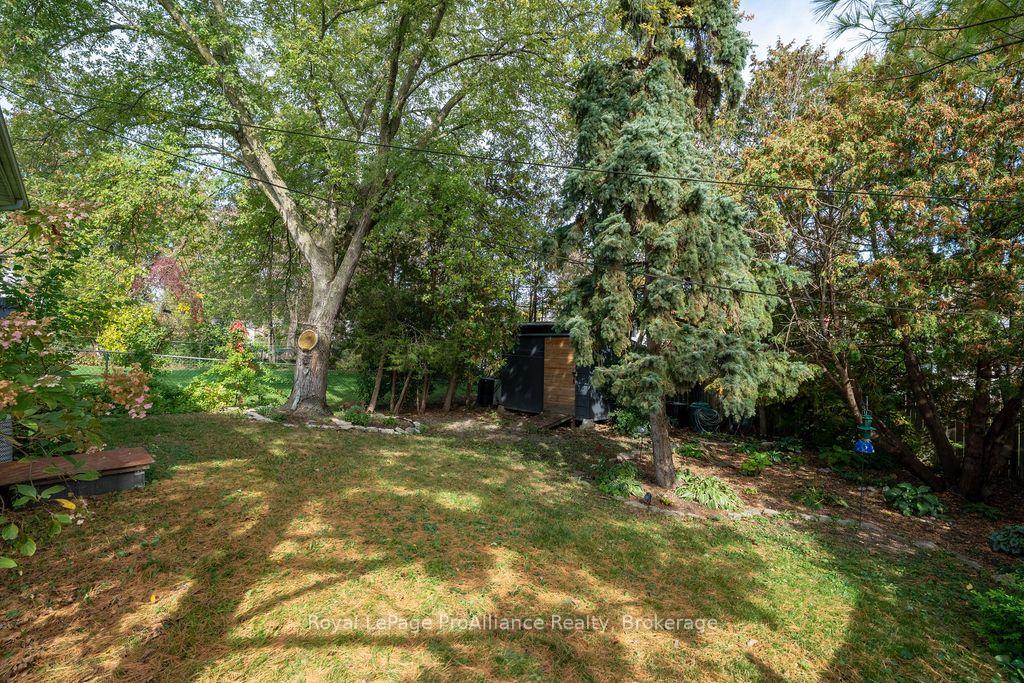 Photo 47 of 159 Singleton Drive, Belleville, Belleville Ward — HOMEH