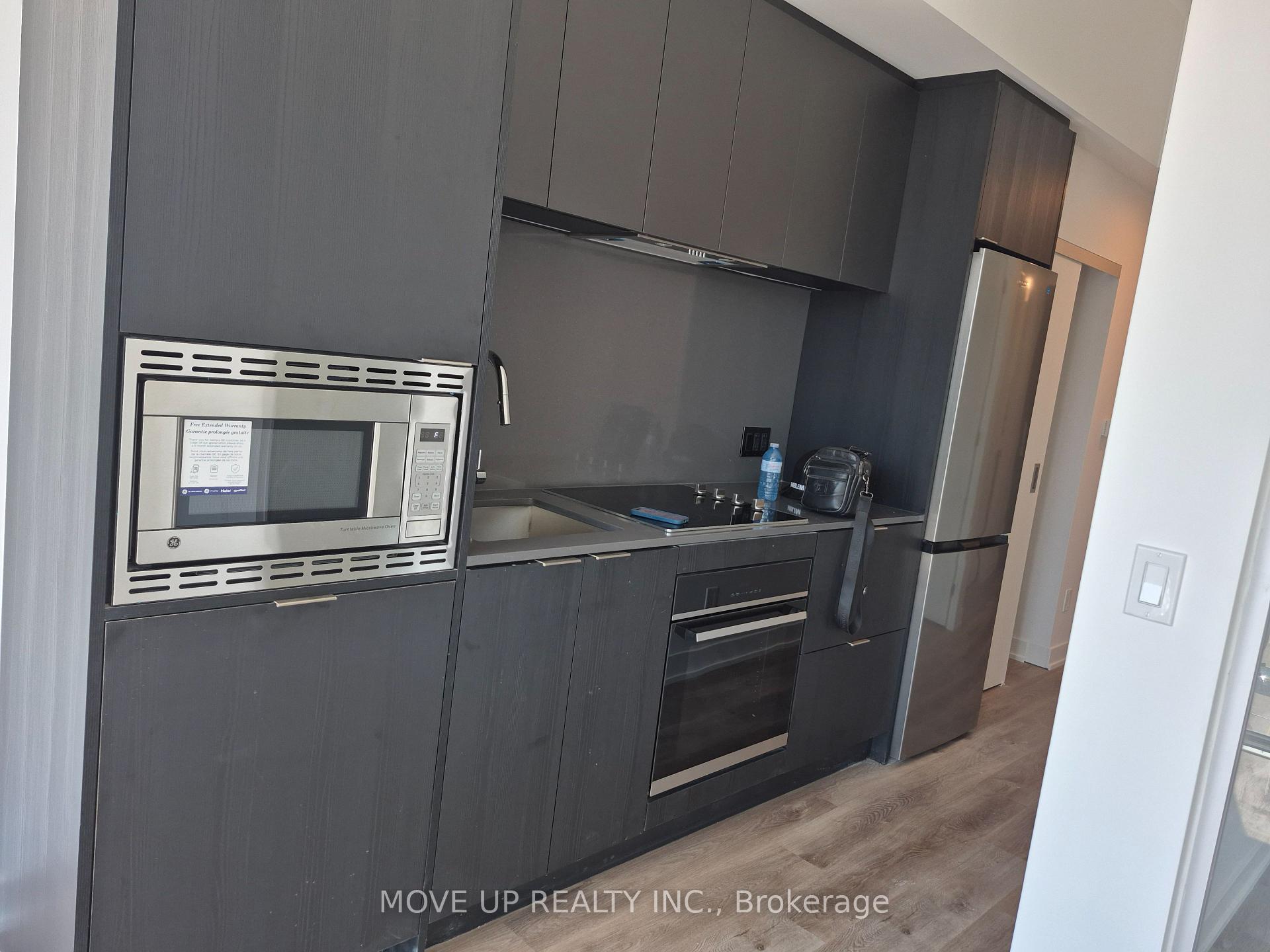 Photo 7 of Unit 707, 91 John Street N, Hamilton, Corktown — HOMEH