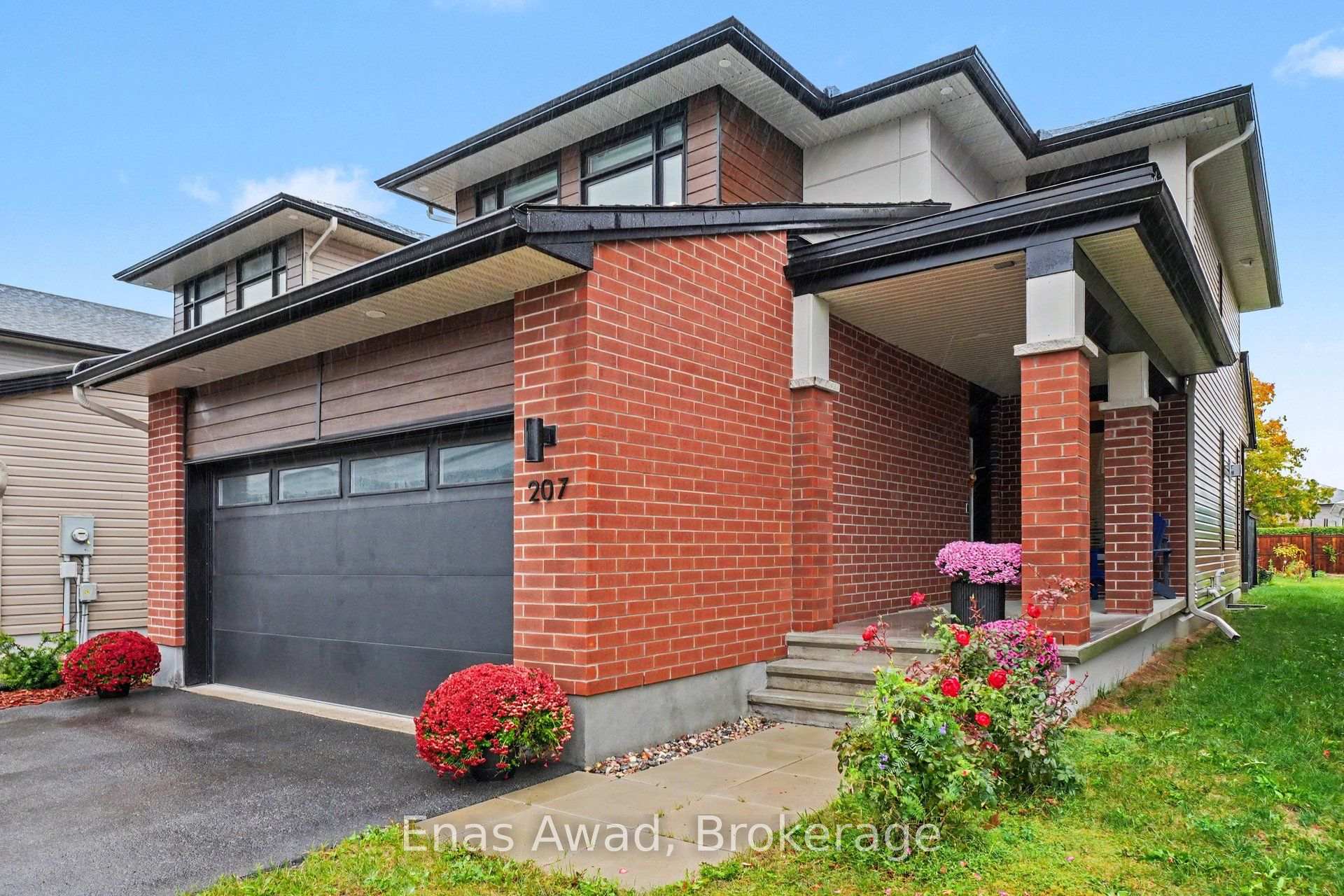 Photo 3 of 207 Bristol Crescent, North Grenville, Kemptville — HOMEH