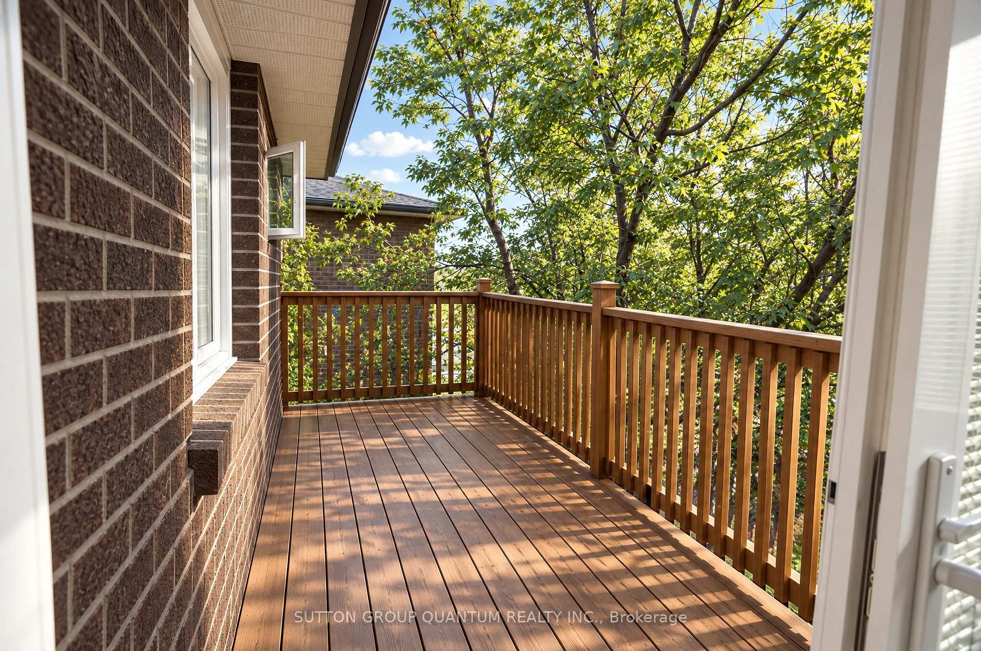 Photo 13 of 5254 Charnwood Crescent, Mississauga, East Credit — HOMEH